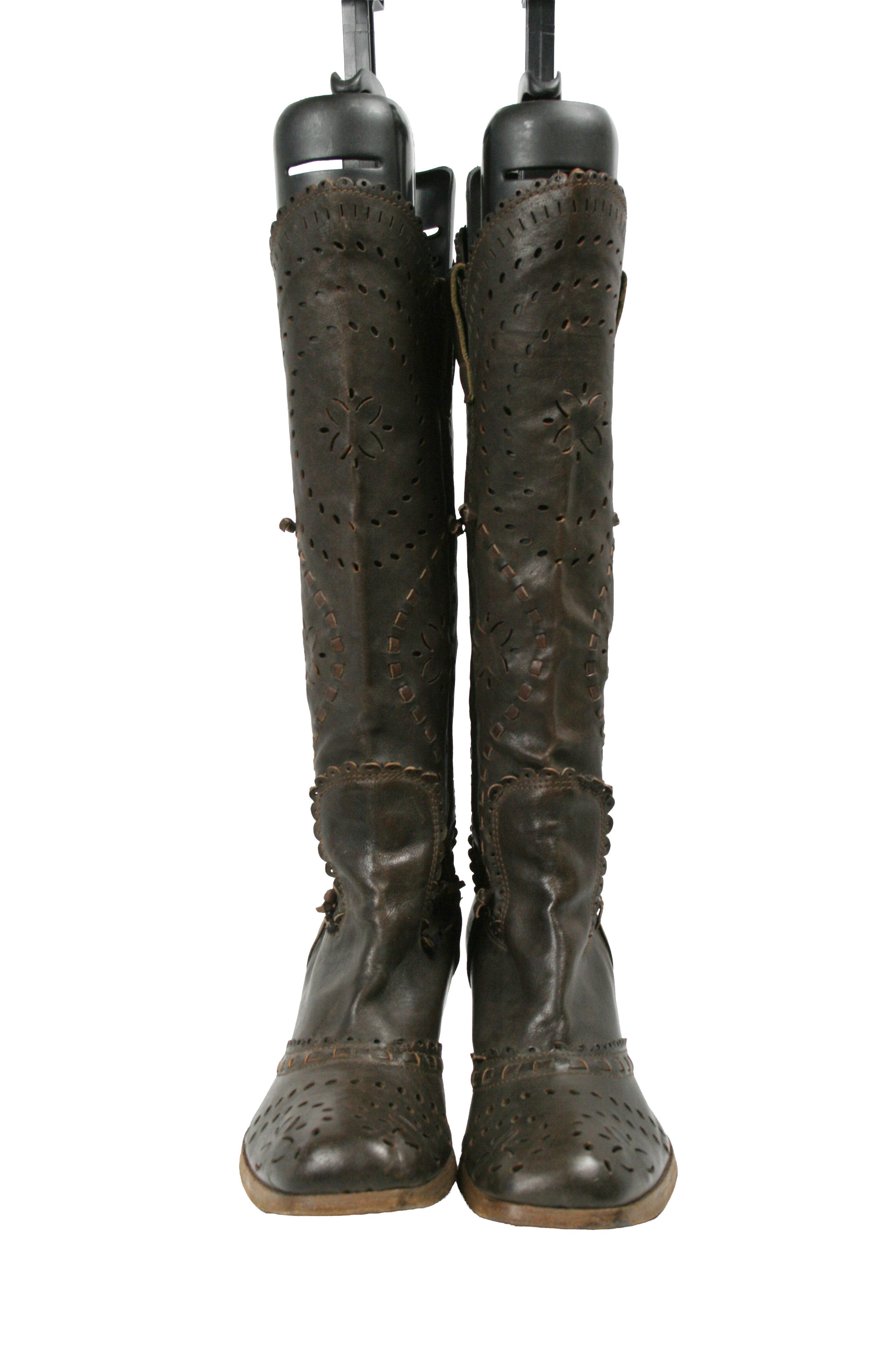 MoMA 00S Avant Garde Perforated Knee High Boots Vintage Size US 7 / IT 37 - 7 Thumbnail