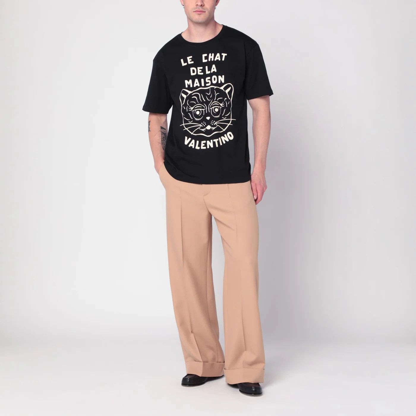 Valentino O1d2blof0326 Le Chat de la Maison print T-Shirt in Black Size US M / EU 48-50 / 2 - 2 Thumbnail