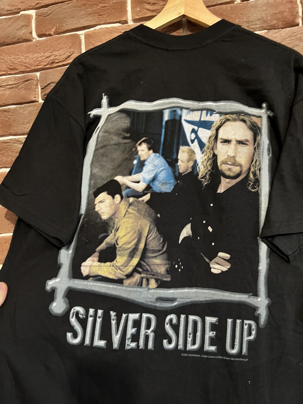 Band Tees Vintage 00s Nickelback Silver Side Tour Tee Rare Travis Y2K Size US L / EU 52-54 / 3 - 3 Thumbnail