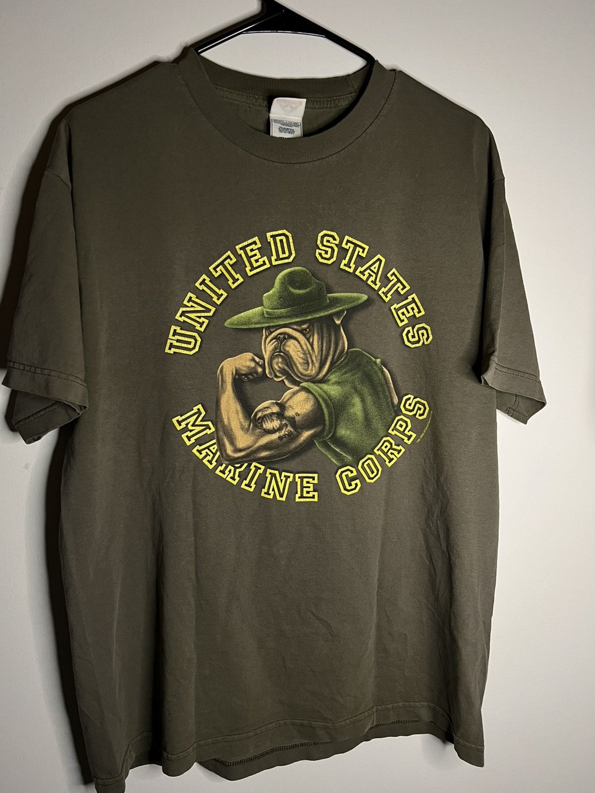 Vintage Vintage 00s Thrashed United States Marines Devil Dog Tee Size US L / EU 52-54 / 3 - 1 Thumbnail