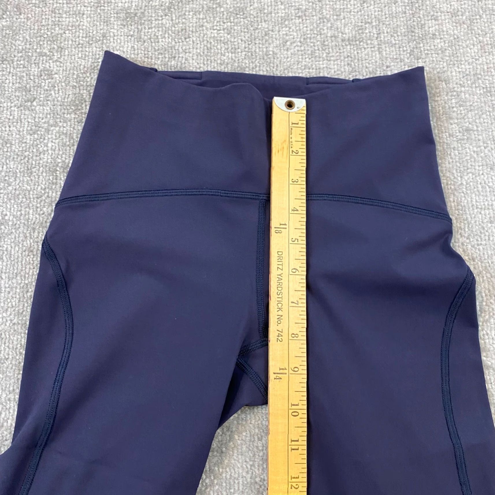Lululemon Lululemon Leggings Womens Size 4 Navy Blue 17.5" Inseam Capris Workout Athletic Size 27" / US 4 / IT 40 - 7 Thumbnail
