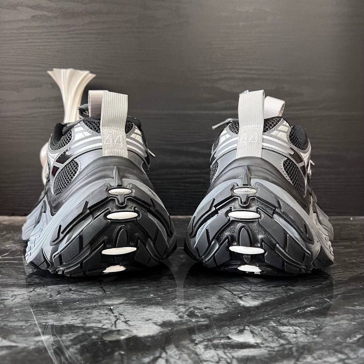 Balenciaga Balenciaga 44 black/gray sneakers 95 new Size US 11 / EU 44 - 4 Thumbnail