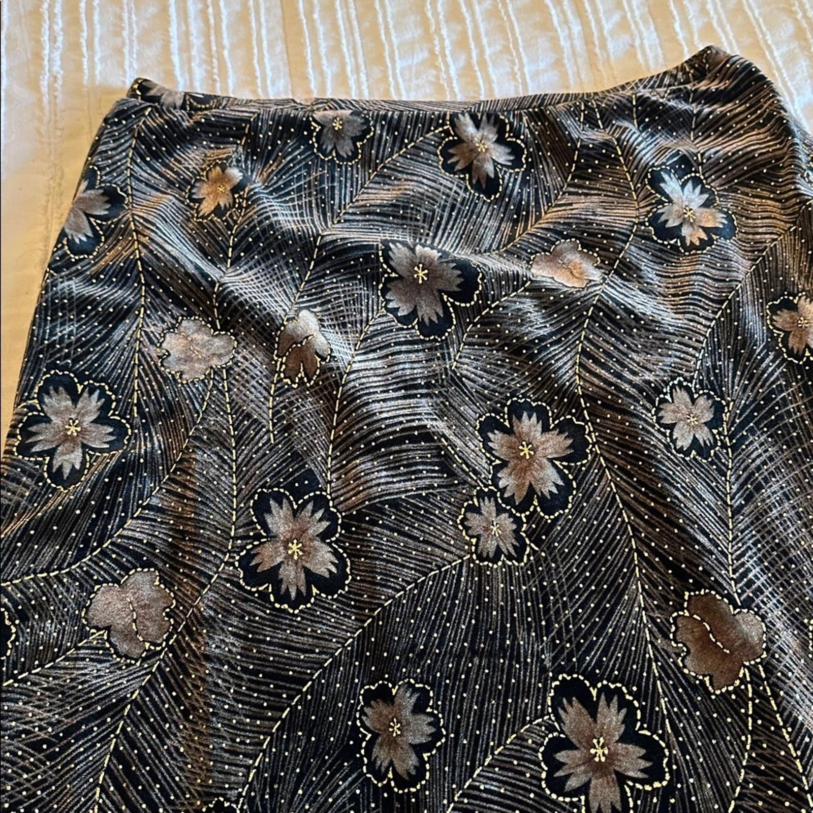 Other Large Women’s Velour Long Skirt Y2K vintage Fairy whimsygoth Size 36" / US 14 / IT 50 - 4 Thumbnail