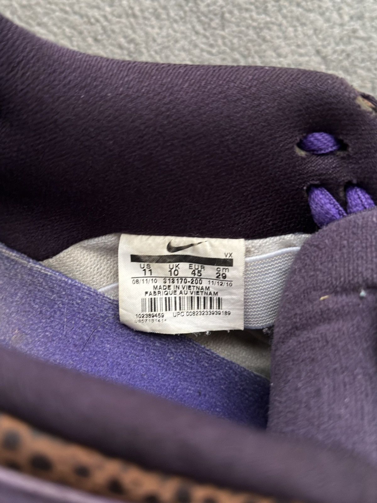 Nike SB Nike SB Dunk Low Purple Safari Vintage Release 2010 Size US 11 / EU 44 - 7 Thumbnail