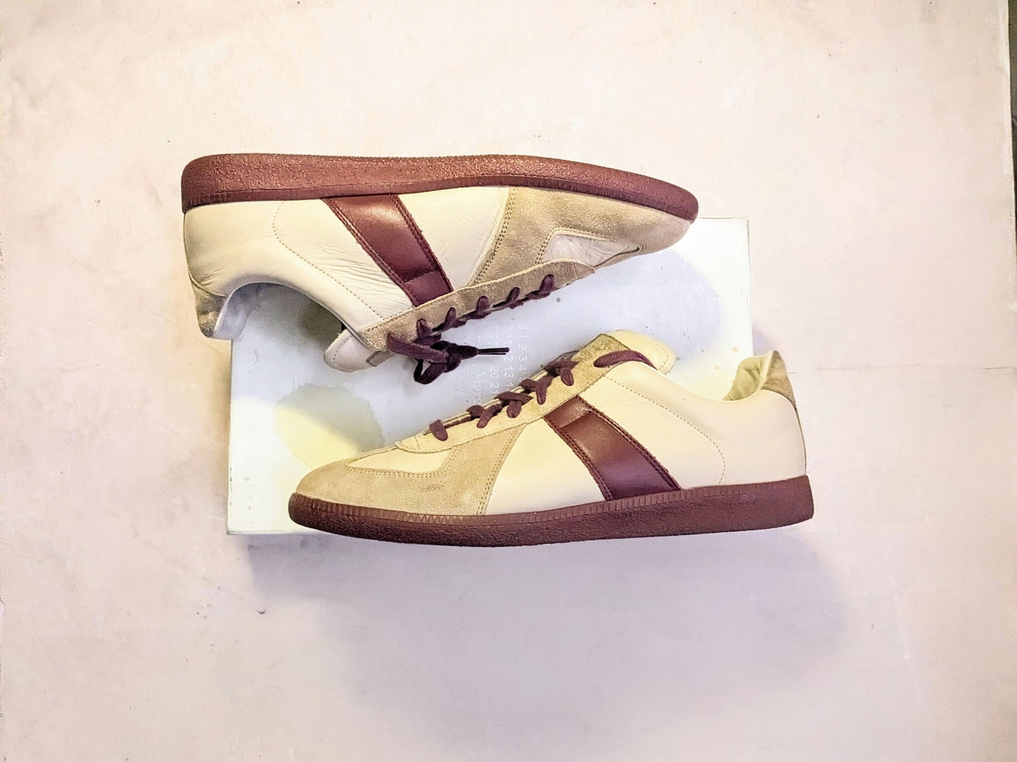 Maison Margiela Maison Margiela Replica GAT Biege Burgundy 12 45 Suede Size US 12 / EU 45 - 1 Thumbnail