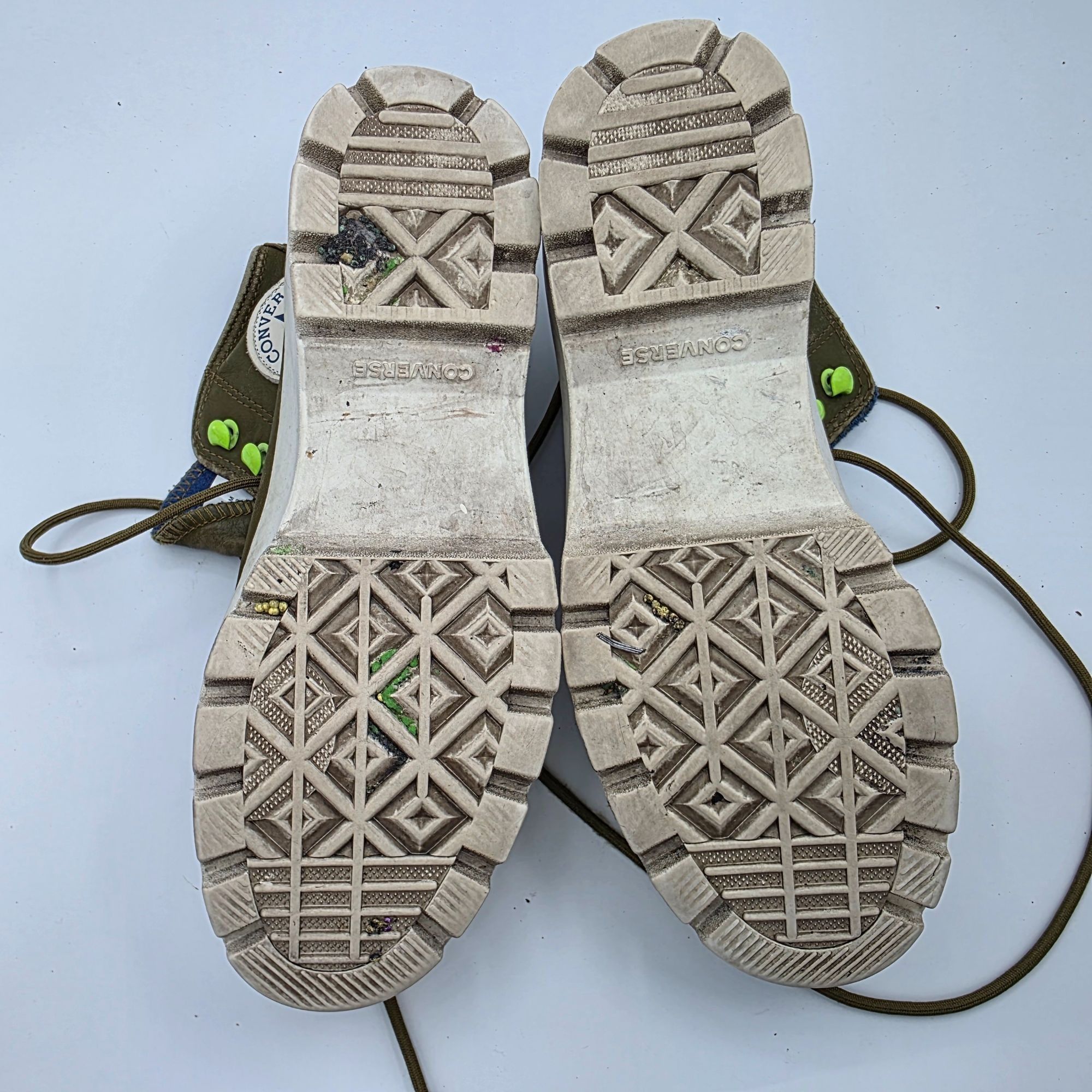 Converse Converse All Star Lugged GTX Womens Size 7.5 Olive Green Sho Size US 7.5 / IT 37.5 - 8 Thumbnail