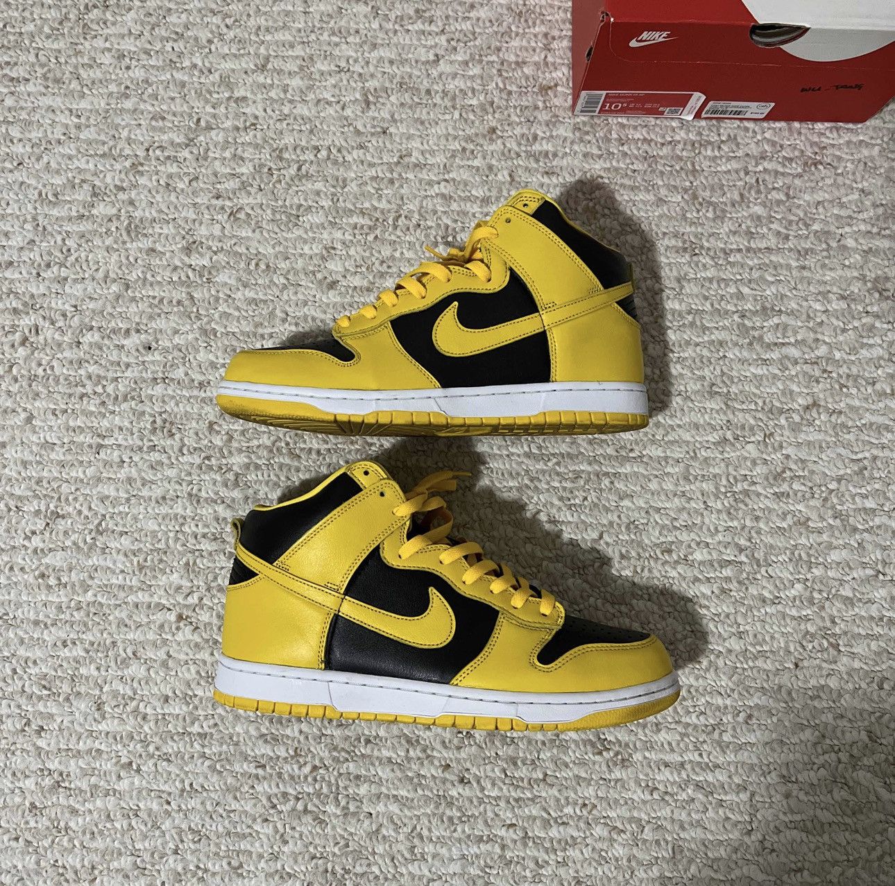 Nike Nike Dunk High Iowa 2020 Size US 10.5 / EU 43-44 - 2 Thumbnail