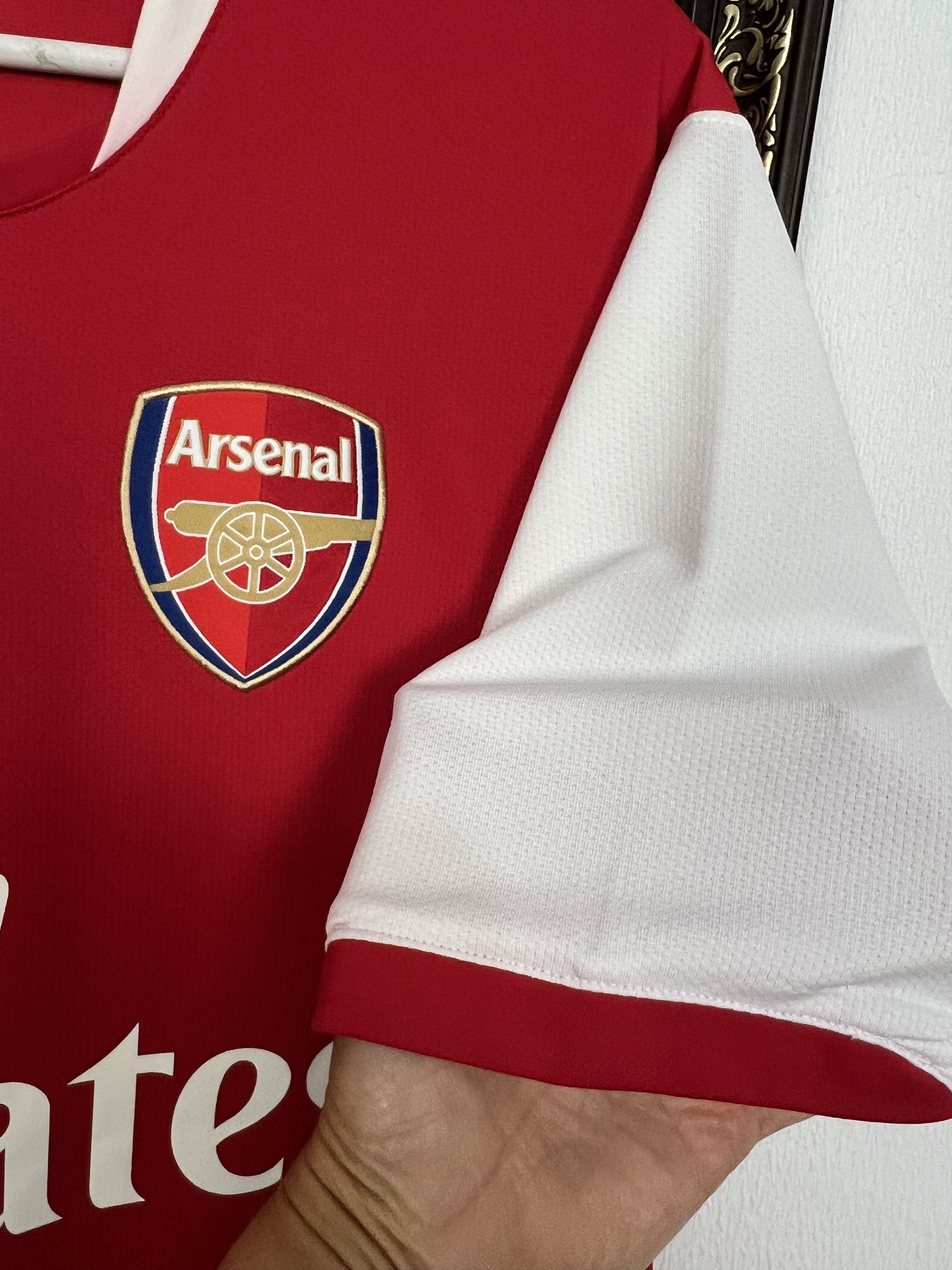 Nike Arsenal Home football shirt 2006 Soccer Nike Jersey Mens Size US L / EU 52-54 / 3 - 4 Thumbnail