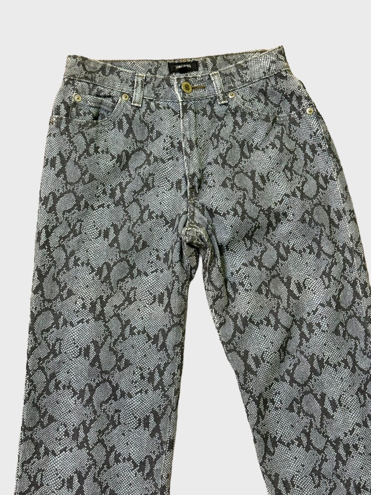Hysteric Glamour × Japanese Brand × Vintage Something Python Snake Washed Overprint Jeans Size 24" / US 00 / IT 34 - 4 Thumbnail