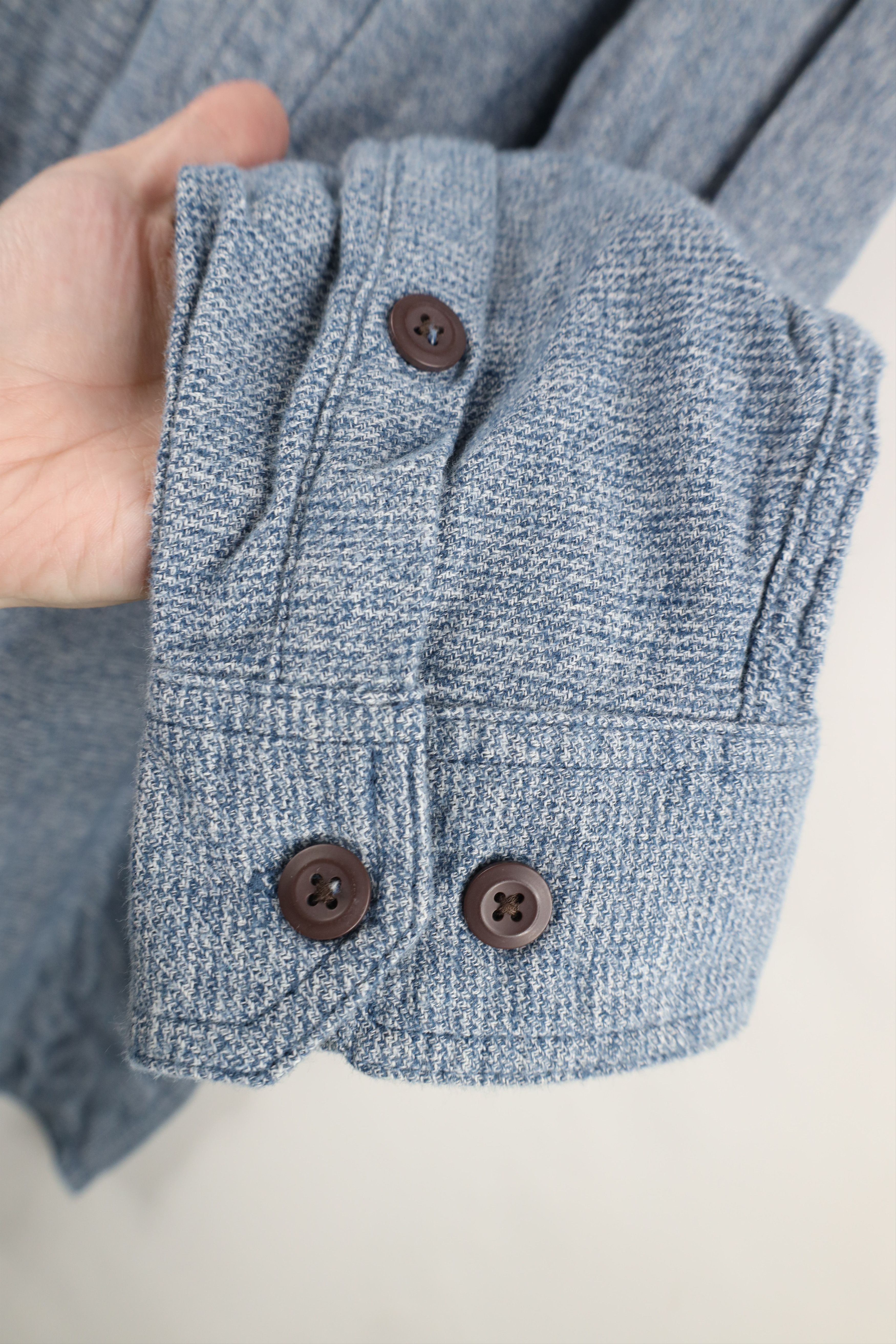 Duluth Trading Company Duluth Trading Co Chambray Collared Button Down Shirt Size US XL / EU 56 / 4 - 4 Thumbnail