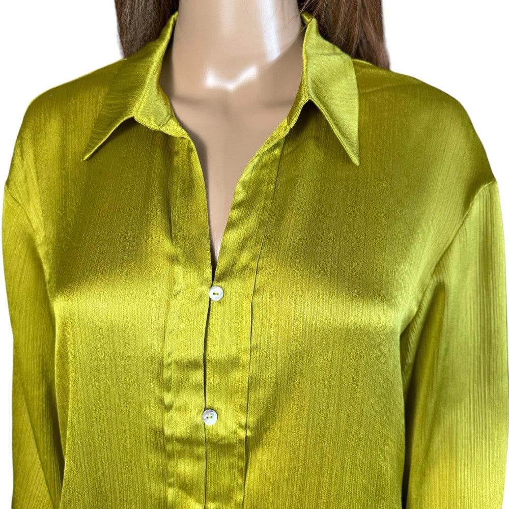 Vince Camuto NWT New Vince Camuto Lime Green Long Sleeve Blouse Size L Size L / US 10 / IT 46 - 2 Thumbnail