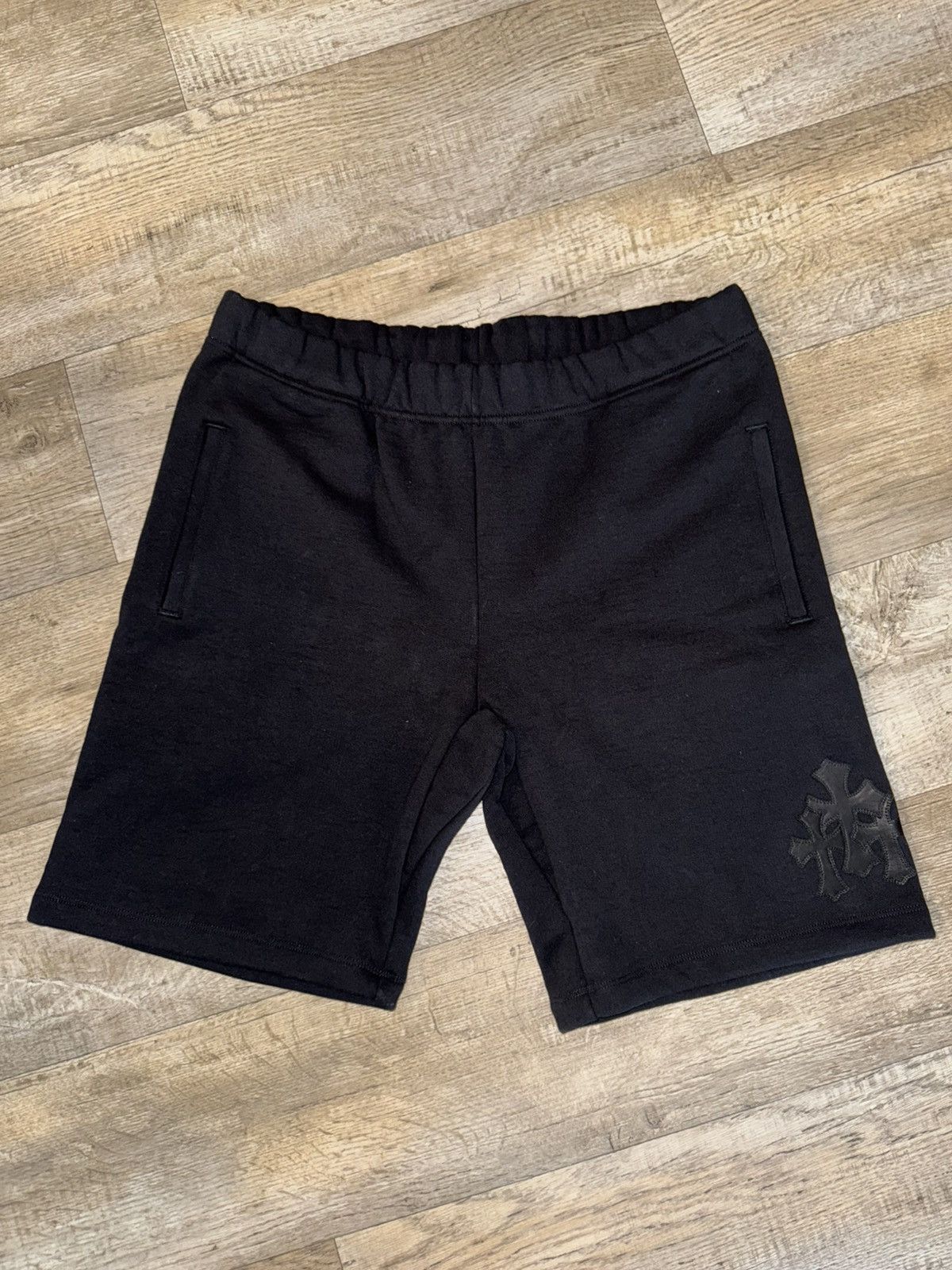 Chrome Hearts CHROME HEARTS TRIPLE CROSS SHORTS Size US 44 / EU 60 - 1 Thumbnail