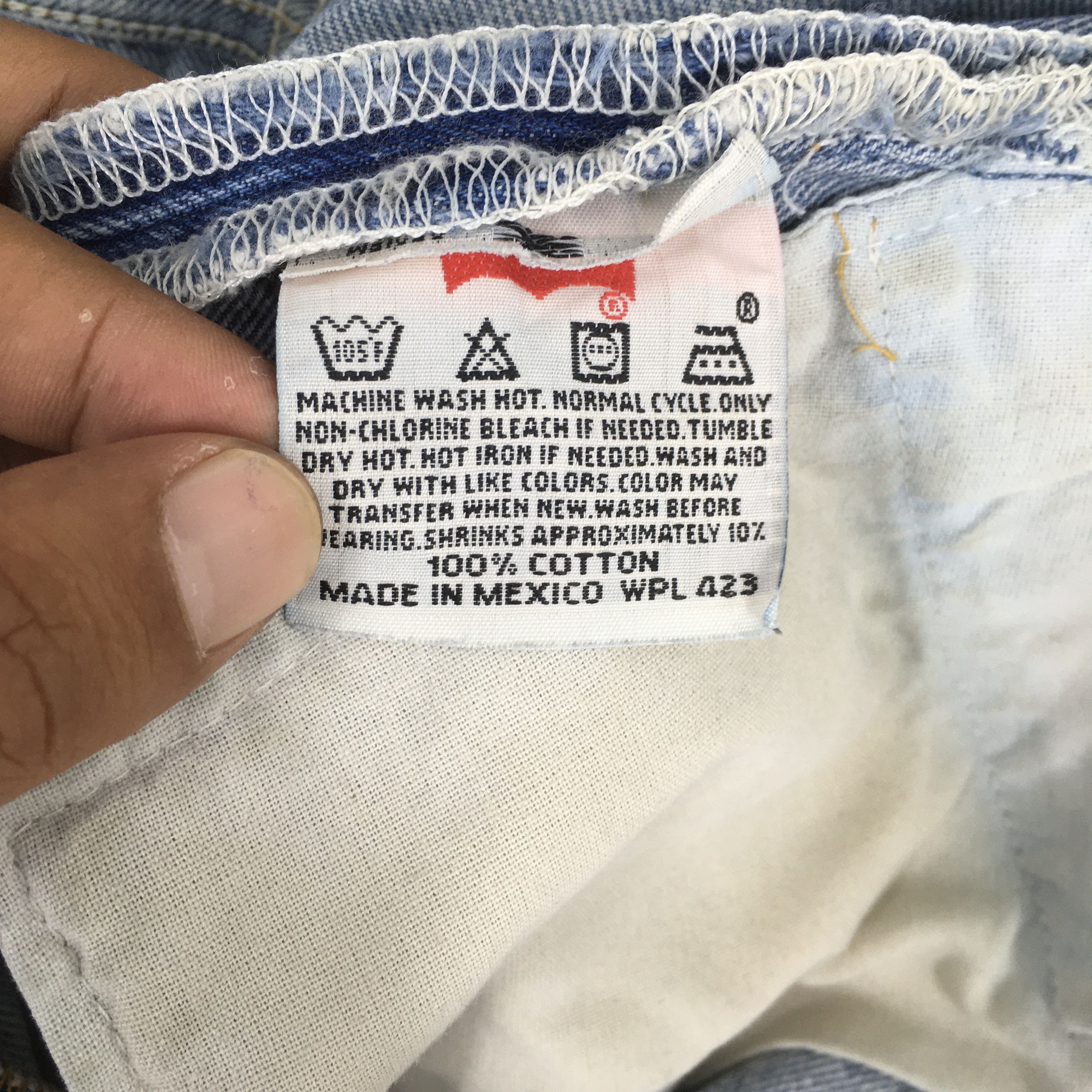 Levi's Size 30x30 Vintage 90s Levi's 501 Ripped Jeans S302 Size US 30 / EU 46 - 13 Thumbnail