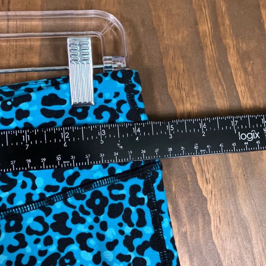 Nike Nike Dri Fit Womens Leggings Blue Black Leopard Pull On Medium Inseam 27.5in Lightweight Breathable Stretch Busy Activewear Casual Womens Size 32" / US 10 / IT 46 - 6 Thumbnail