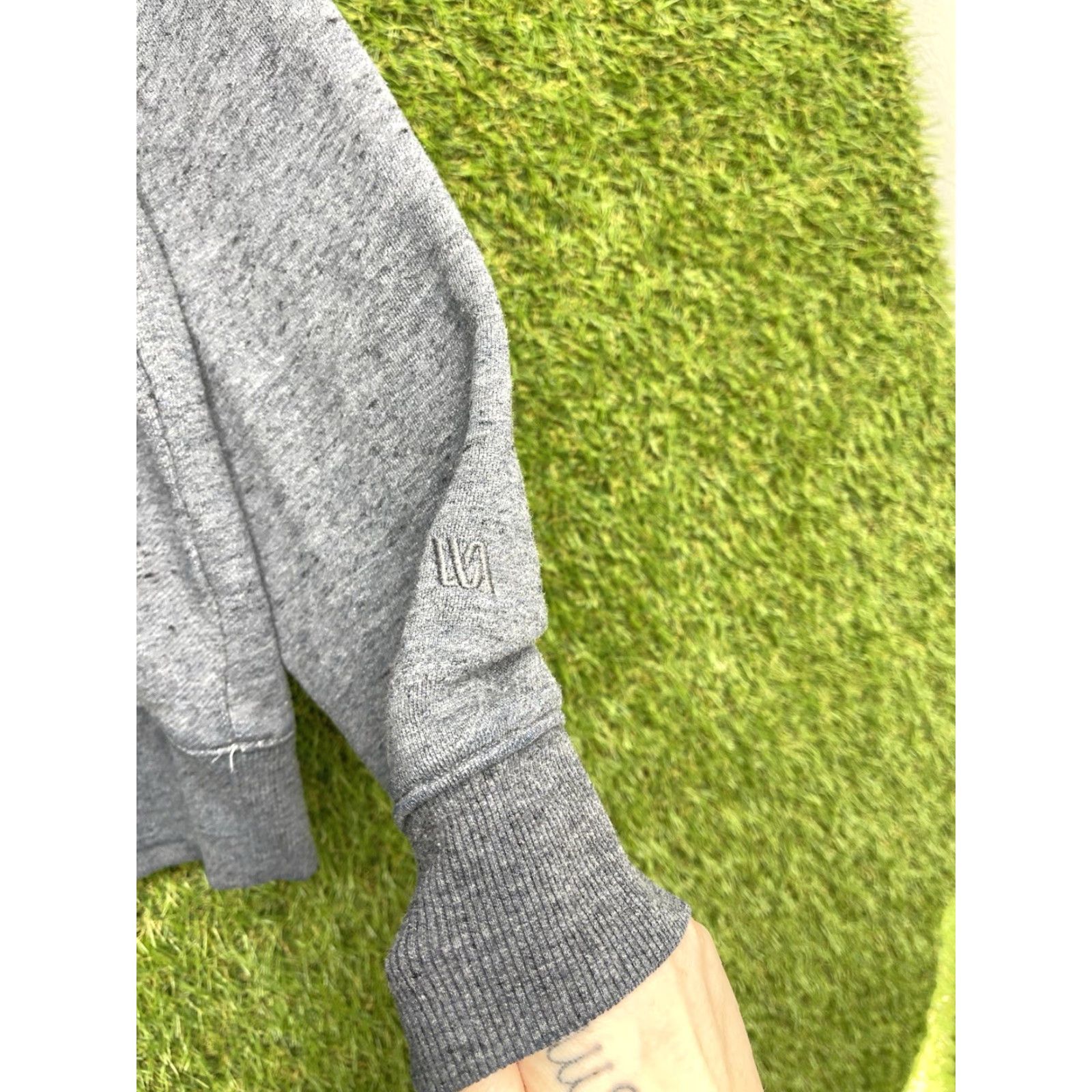 Vintage VRST Hoodie Mens Medium Gray Activewear Gym Performance Heavyweight Sportswear Size US M / EU 48-50 / 2 - 7 Thumbnail