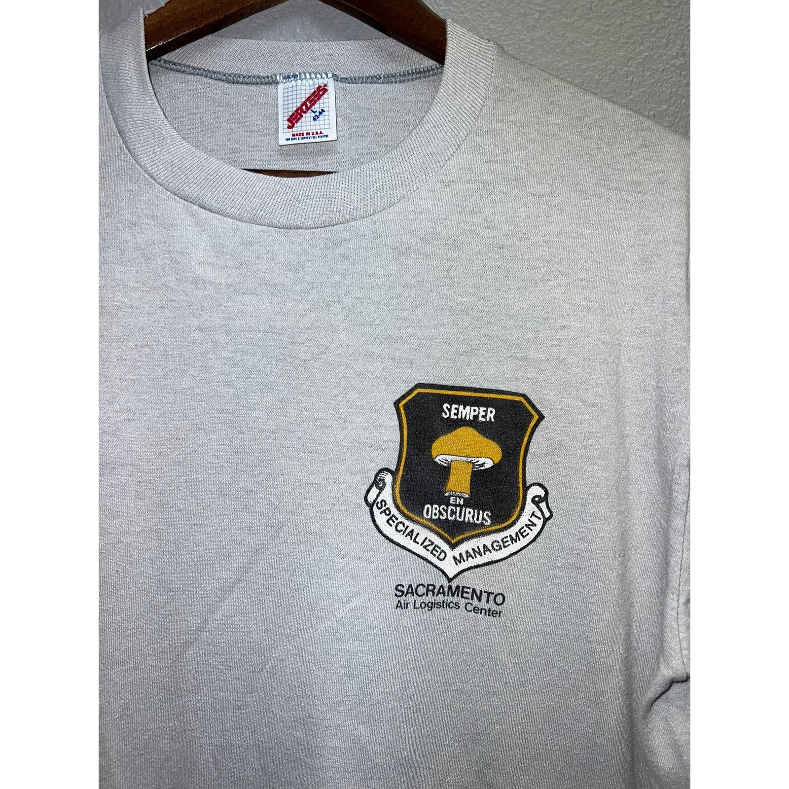 Jerzees Vintage Semper Shirt En Obscurus Specialized Air Logistics Size US L / EU 52-54 / 3 - 2 Thumbnail