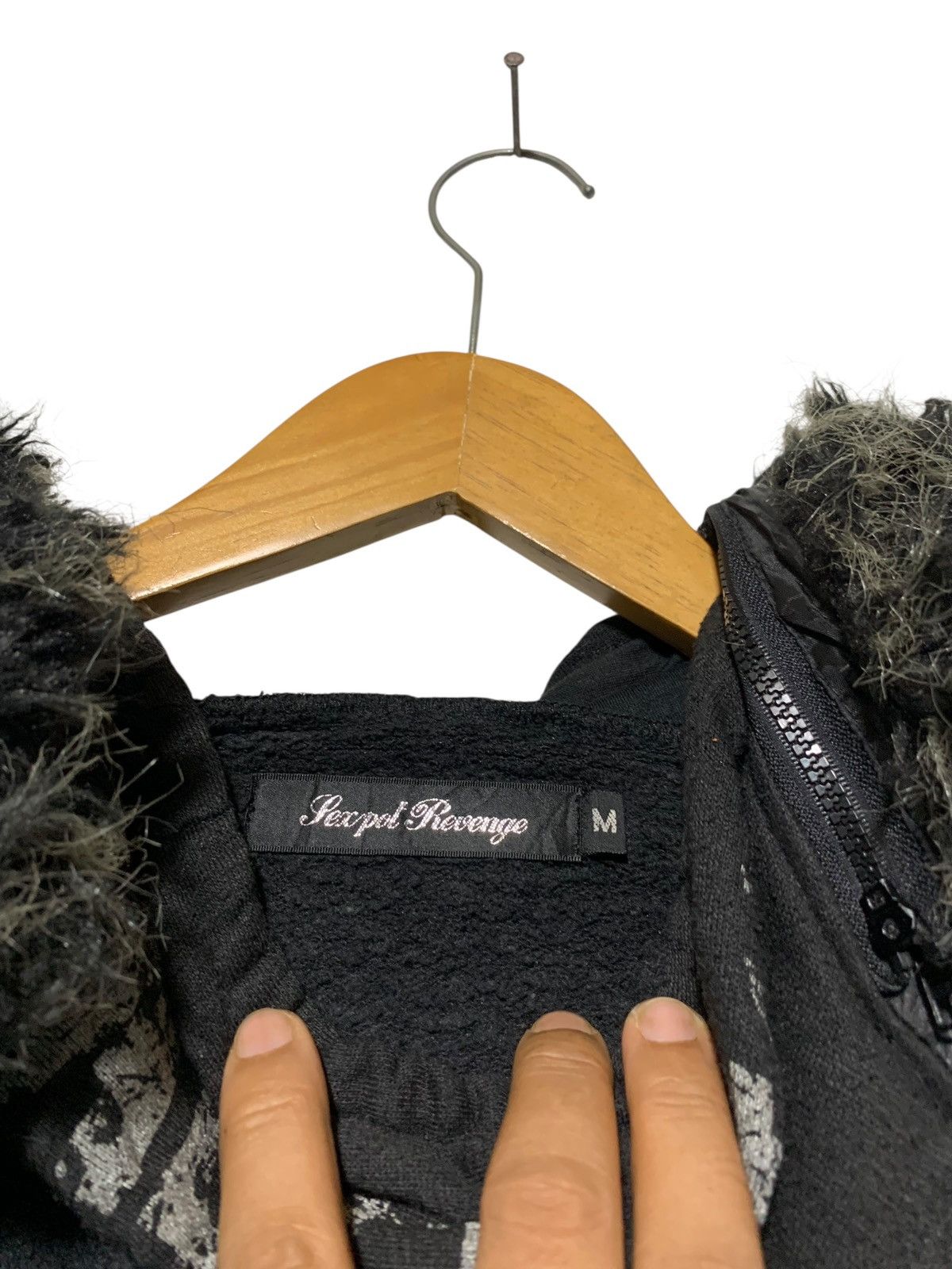 Sex Pot ReVeNGe SEXPOT REVENGE FUCKYOU RIOT BAD FILTH MASK SKULL FUR HOODIE Size US M / EU 48-50 / 2 - 19 Thumbnail