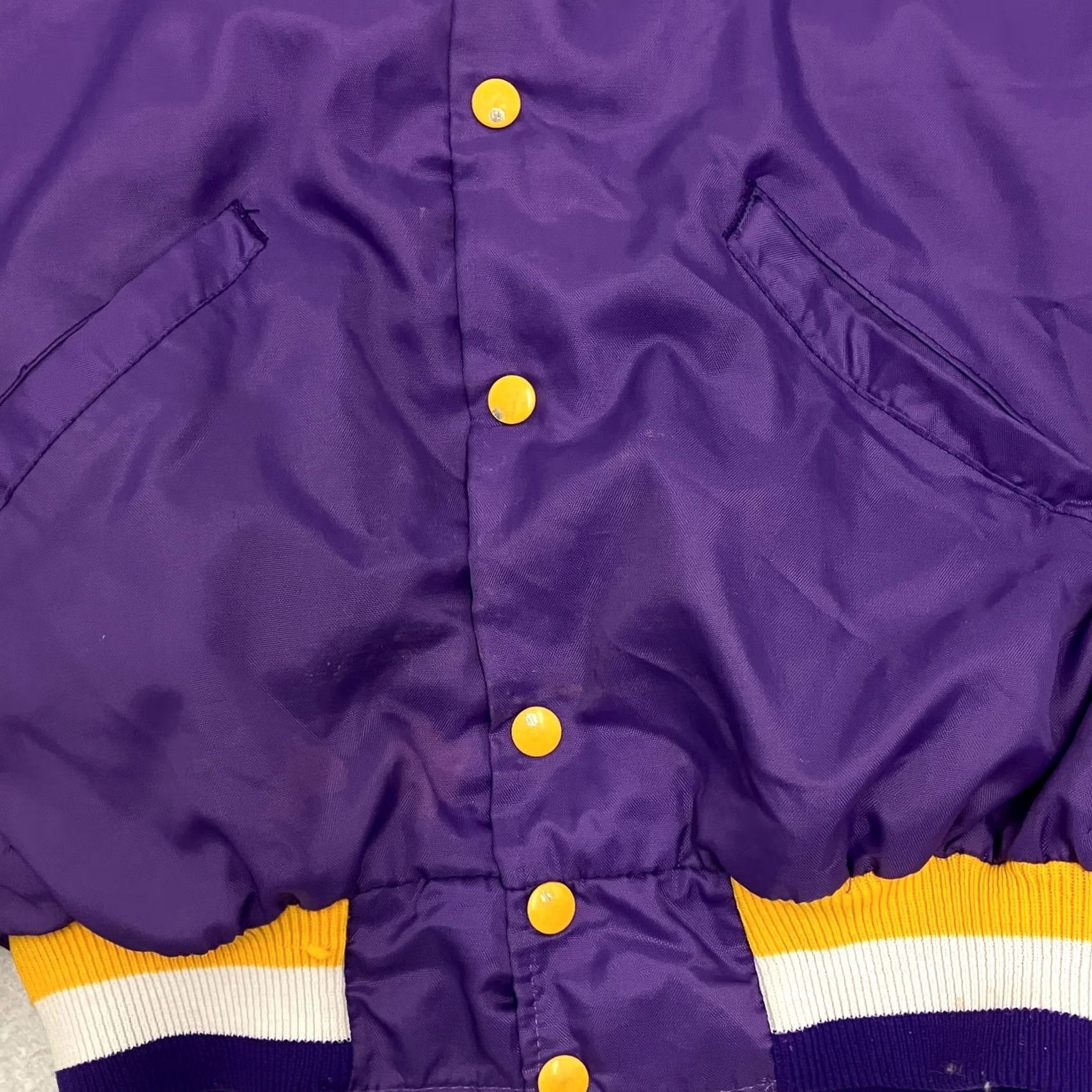 Vintage VINTAGE DeLong Jacket Mens Medium Purple Satin Bomber Varsity 90s Made in USA Size US M / EU 48-50 / 2 - 4 Thumbnail