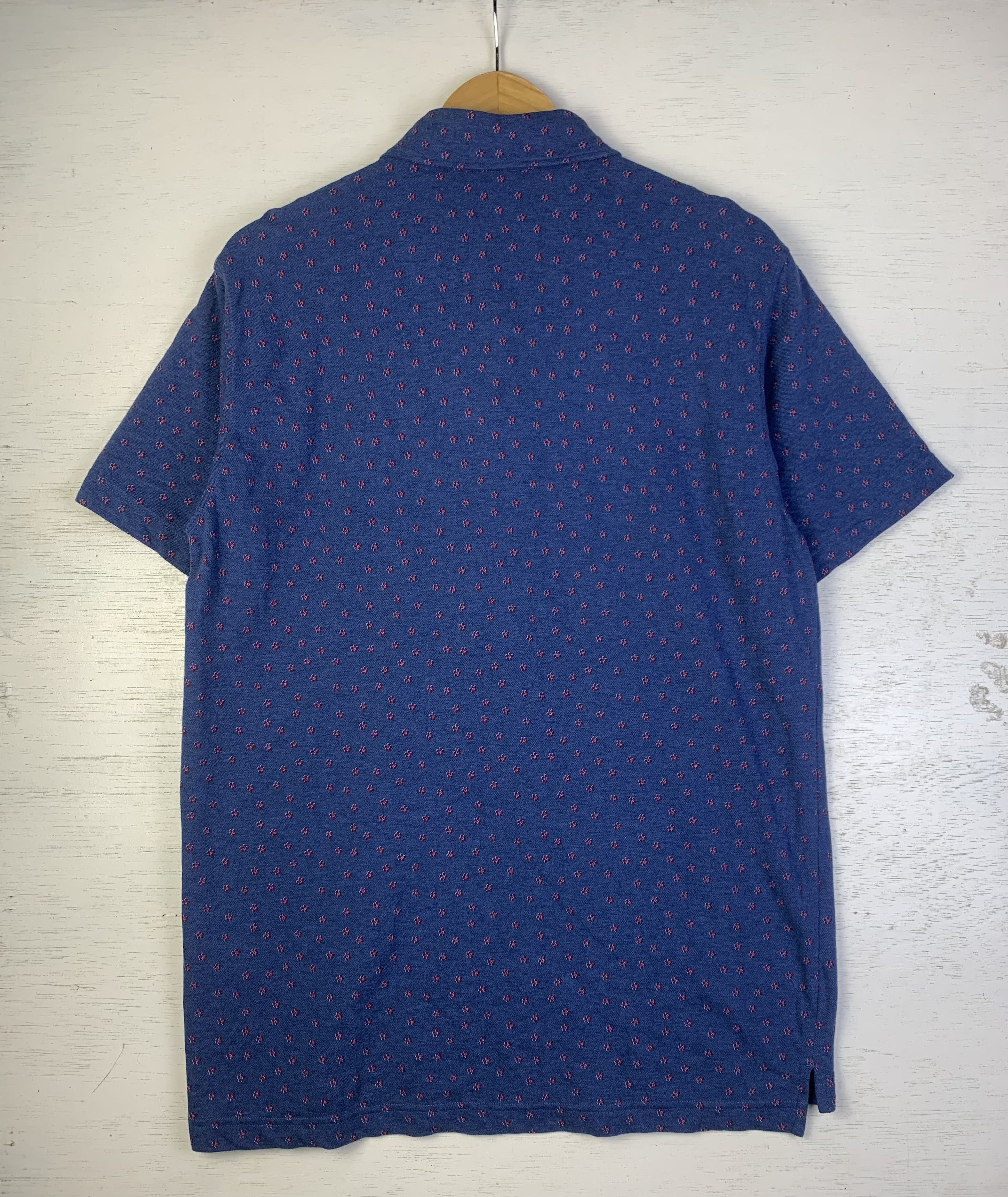 Uniqlo UNIQLO POLO TEES TINY FLORAL Size US XL / EU 56 / 4 - 10 Thumbnail