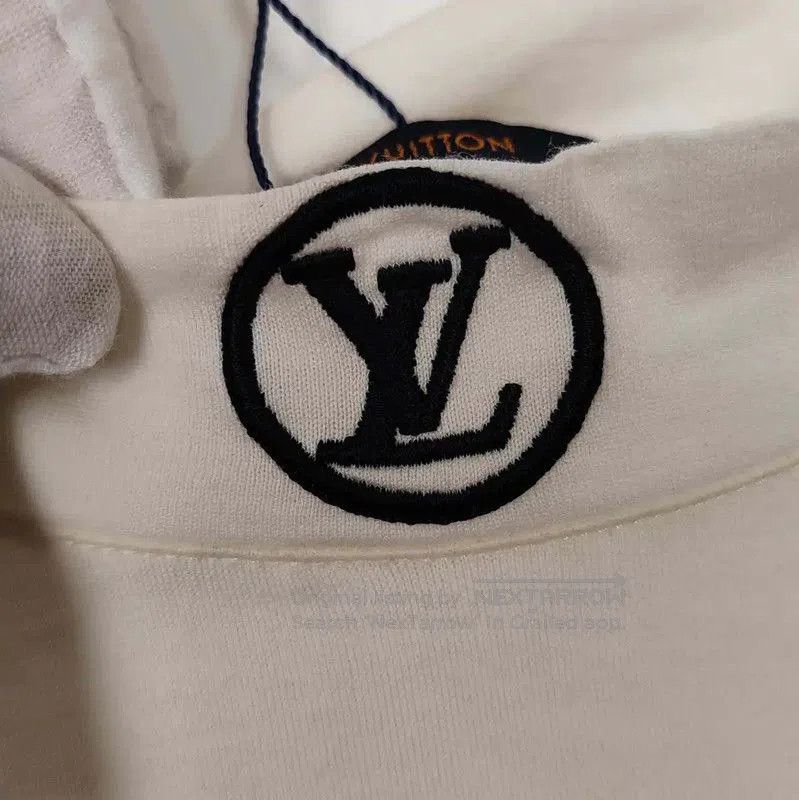 Louis Vuitton Louis Vuitton White Cotton Men's T-Shirt . Size US M / EU 48-50 / 2 - 4 Thumbnail