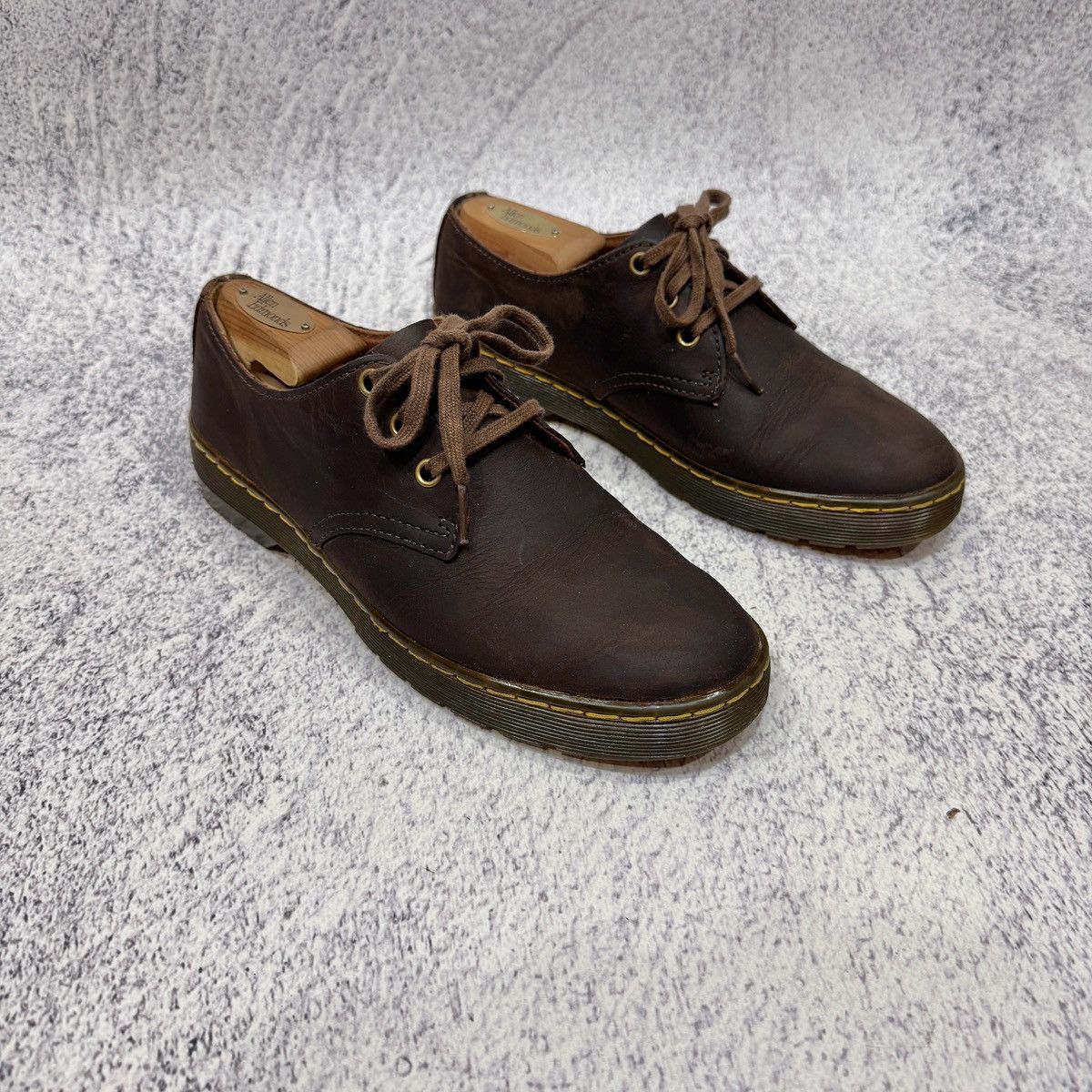 Dr. Martens Dr. Martens Coronado Crazy Horse Leather Shoes US7 UK6 Size US 7 / EU 40 - 3 Thumbnail