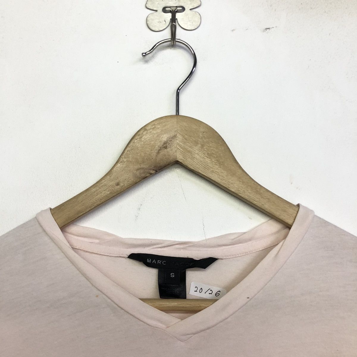 Designer × Marc Jacobs Marc Jacobs Plain Pocket Minimalist Tshirt Size US S / EU 44-46 / 1 - 4 Thumbnail