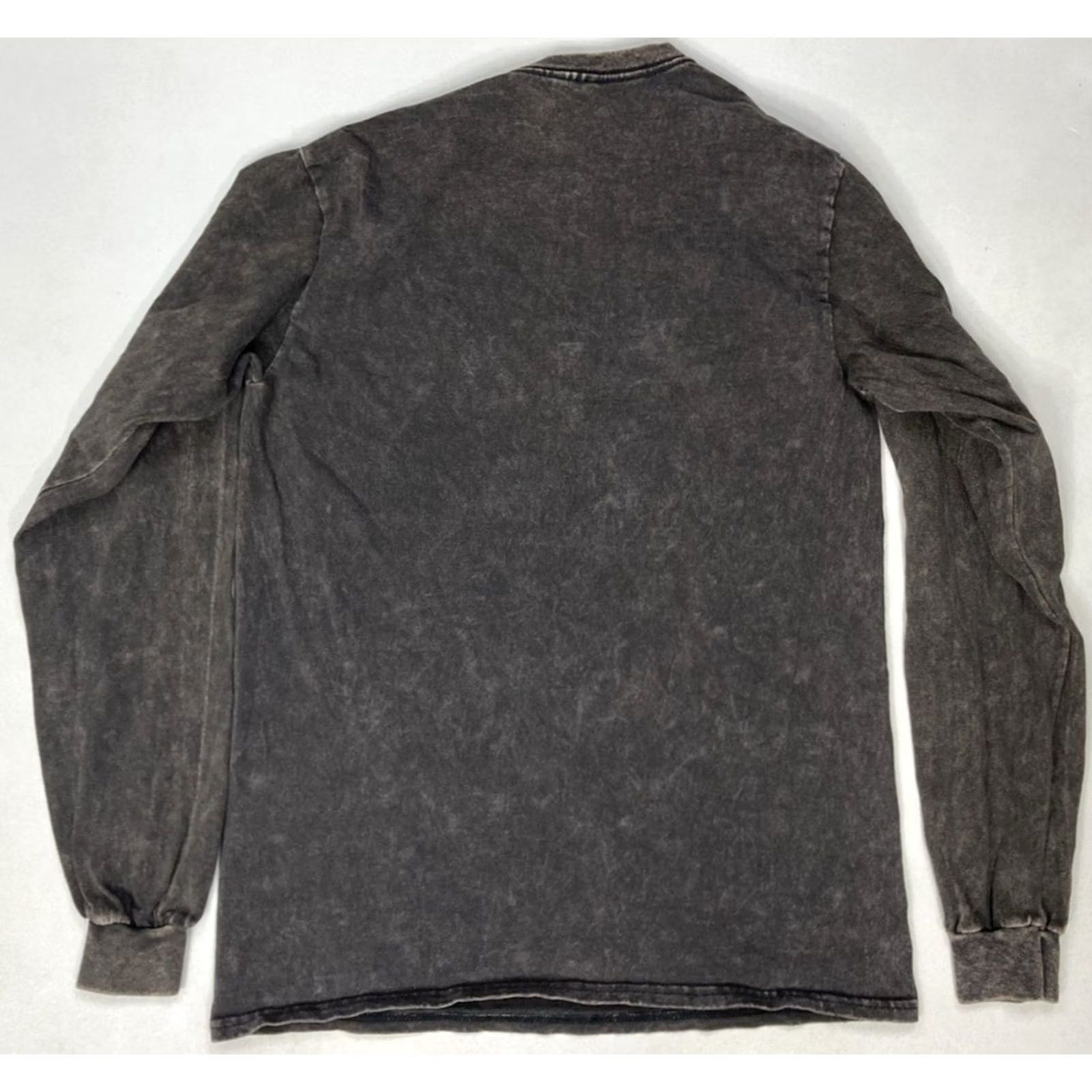 Vintage VINTAGE AAliyah T-shirt Women Small Black Acid Wash Long Sleeve Music Shirt Ladies Small Black Paint Size S / US 4 / IT 40 - 3 Thumbnail