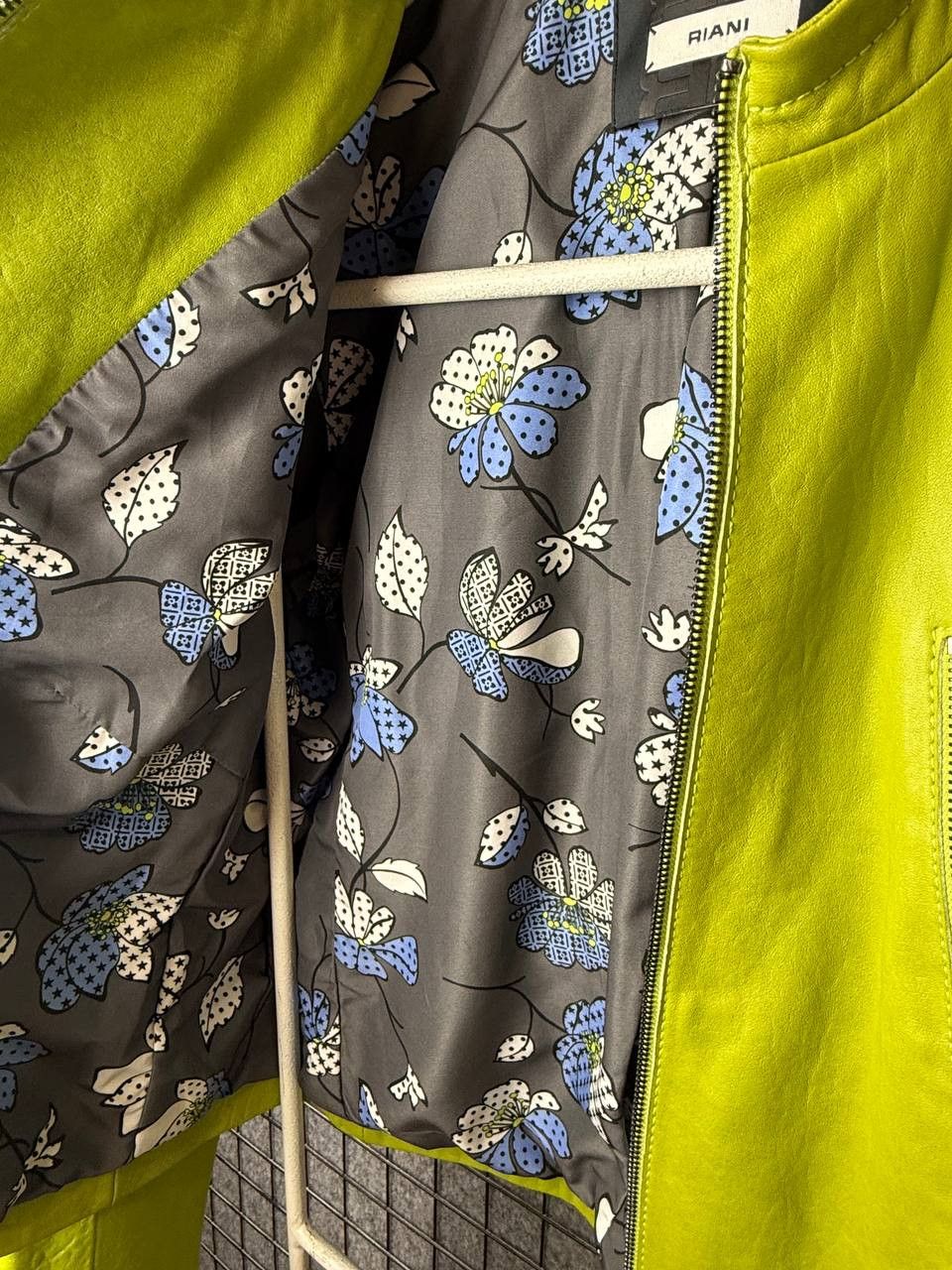 Leather Riani Leather Jacket Neon Size 46 Size L / US 10 / IT 46 - 6 Thumbnail