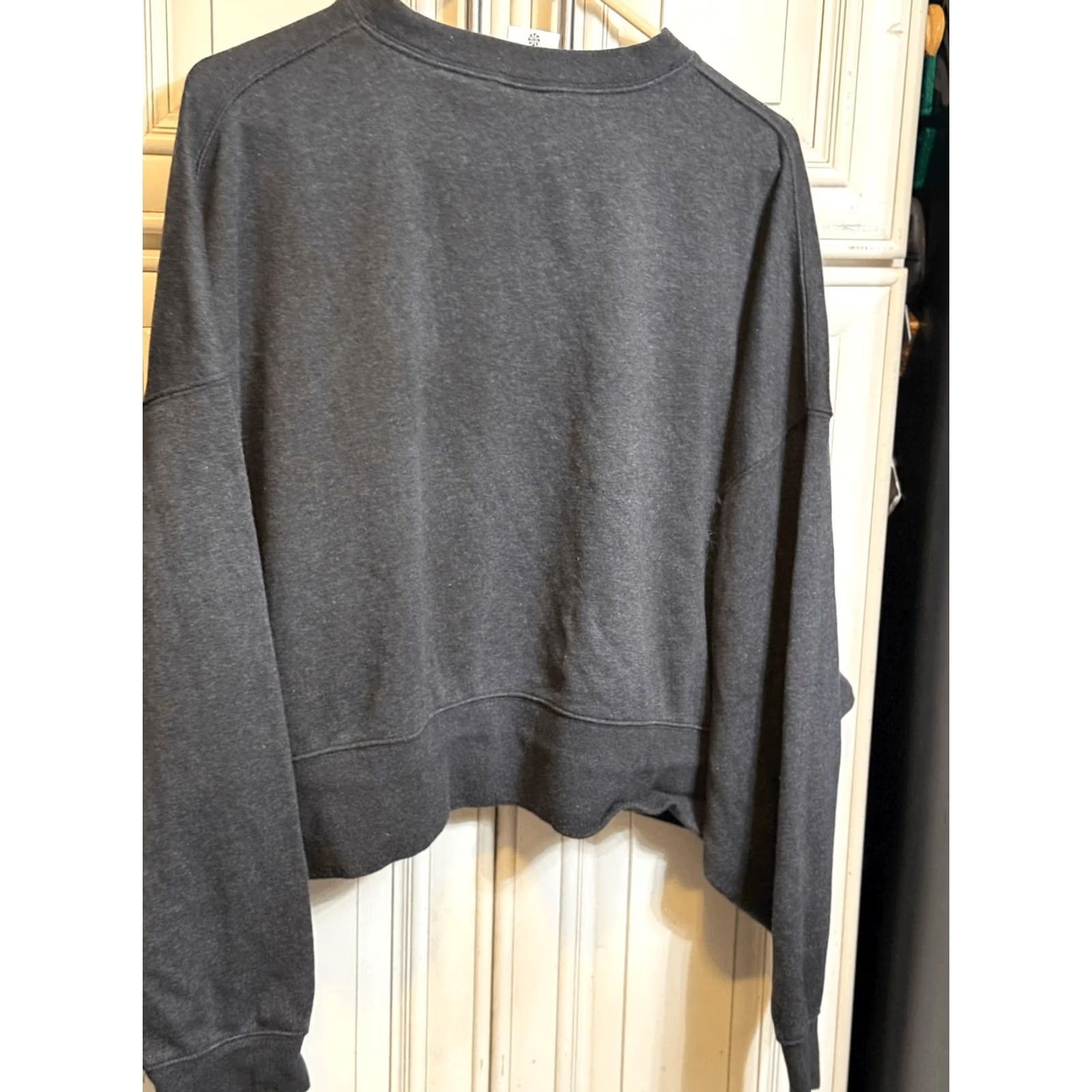 Nike Nike Women's Essentials Heather Crew Neck Pullover Sweatshirt Dark Gray Medium Size M / US 6-8 / IT 42-44 - 6 Thumbnail
