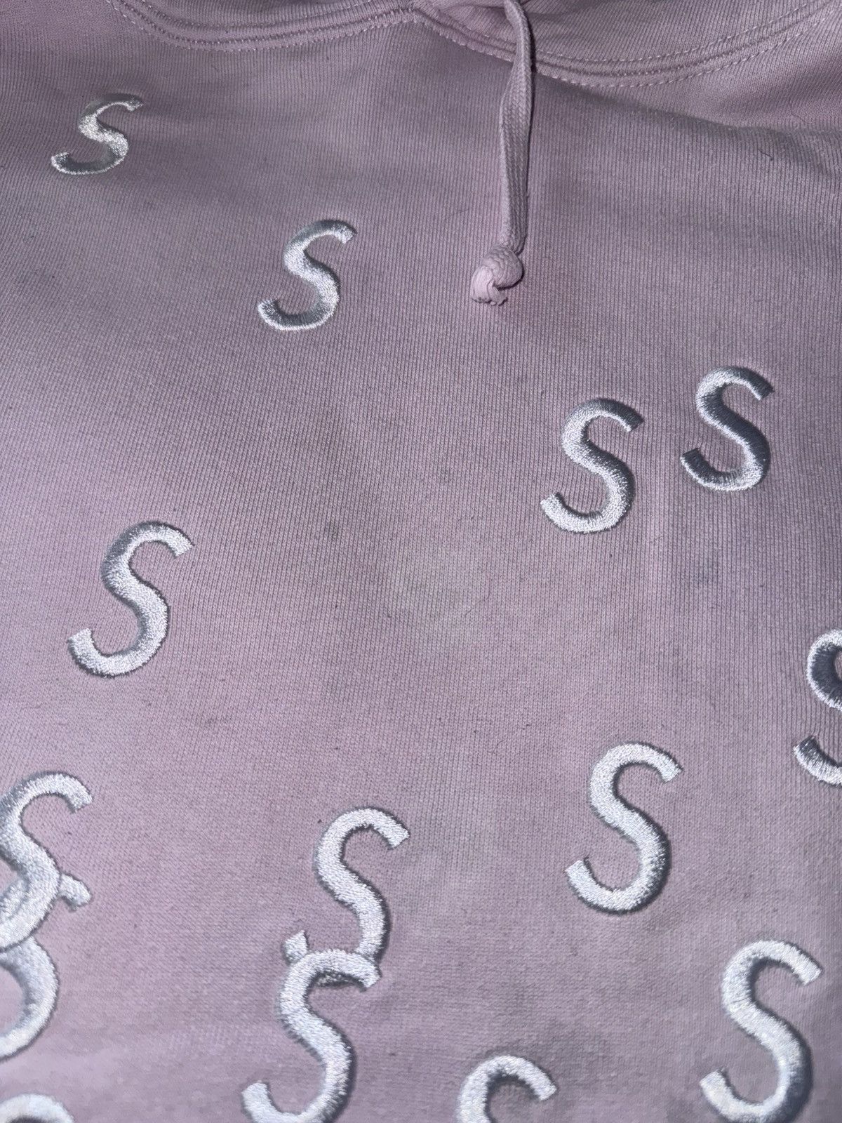 Supreme Supreme Embroidered S Hooded Sweatshirt Size US L / EU 52-54 / 3 - 3 Thumbnail
