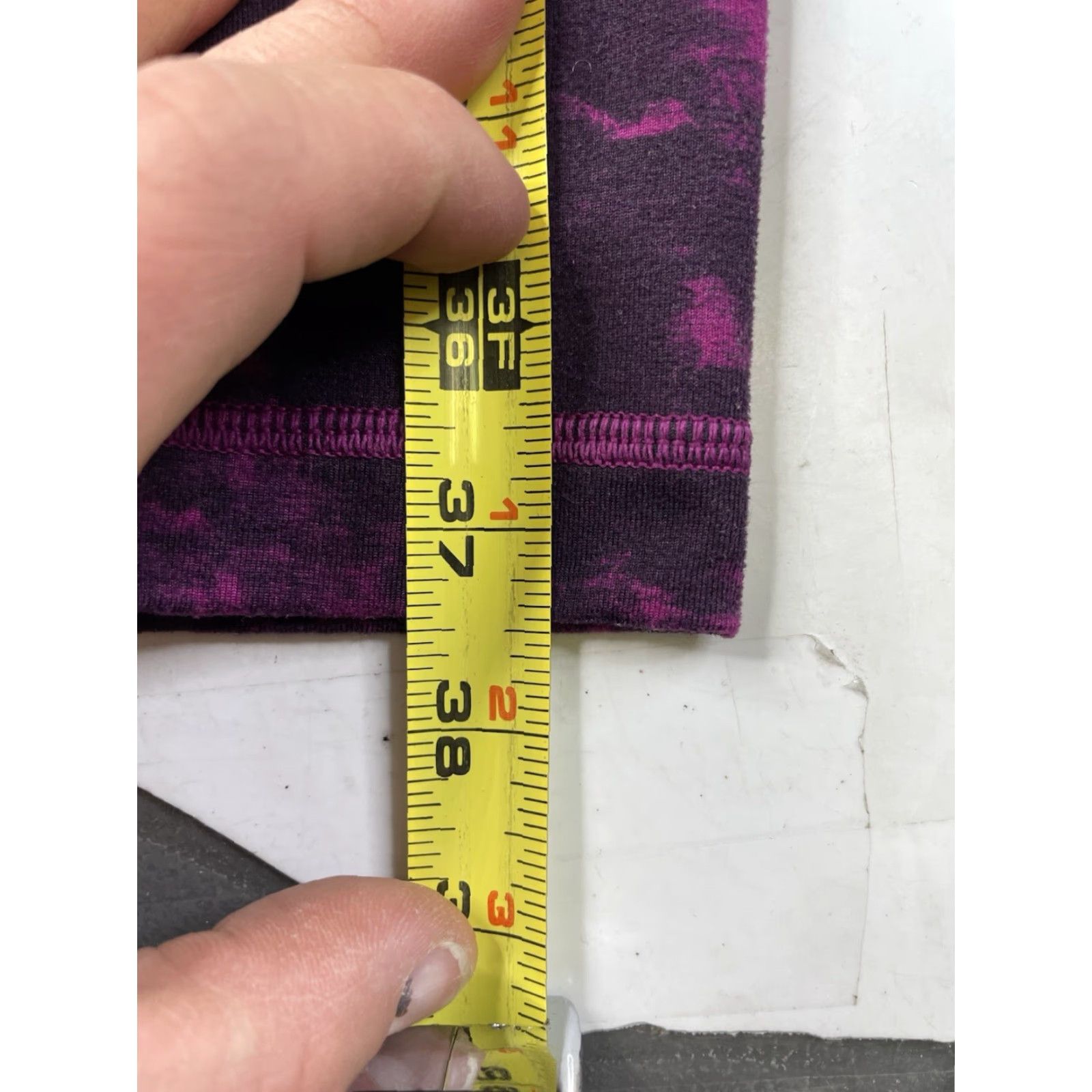 Lululemon Lululemon Breezie Regal Plum Black Women's Leggings Size 4 User: Lululemon Breezie Regal Plum Black Women's Leggings Size 4 Size 27" / US 4 / IT 40 - 3 Thumbnail