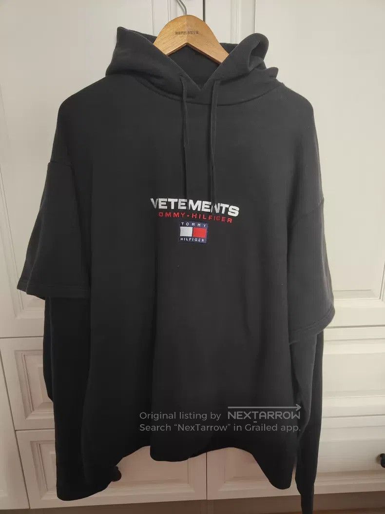 Vetements Vetements Two-Piece Hoodie Size US S / EU 44-46 / 1 - 1 Thumbnail