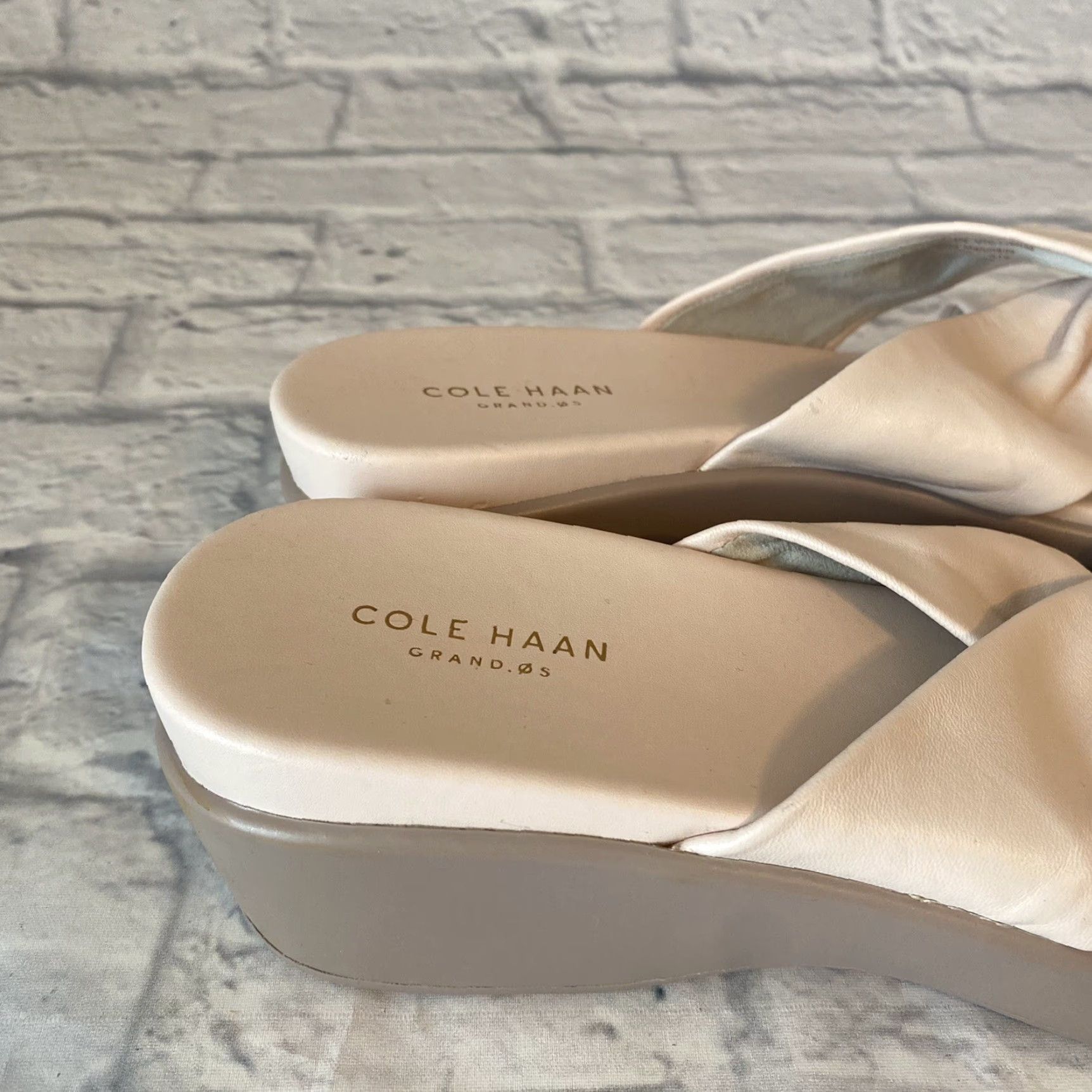 Cole Haan Cole Haan Grand OS Slide Sandals Cross Straps Wedge Heels Beige Women’s Size 10 Size US 8 / IT 38 - 3 Thumbnail