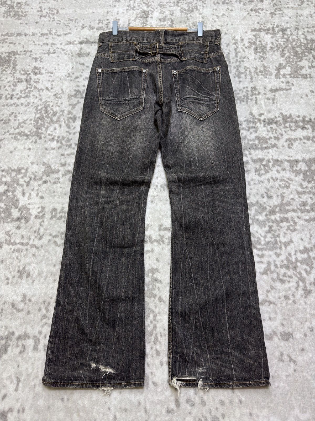 Japanese Brand Vintage UJ Jeans Buckle Back Claw Mark Distressed Denim Size US 33 - 1 Thumbnail