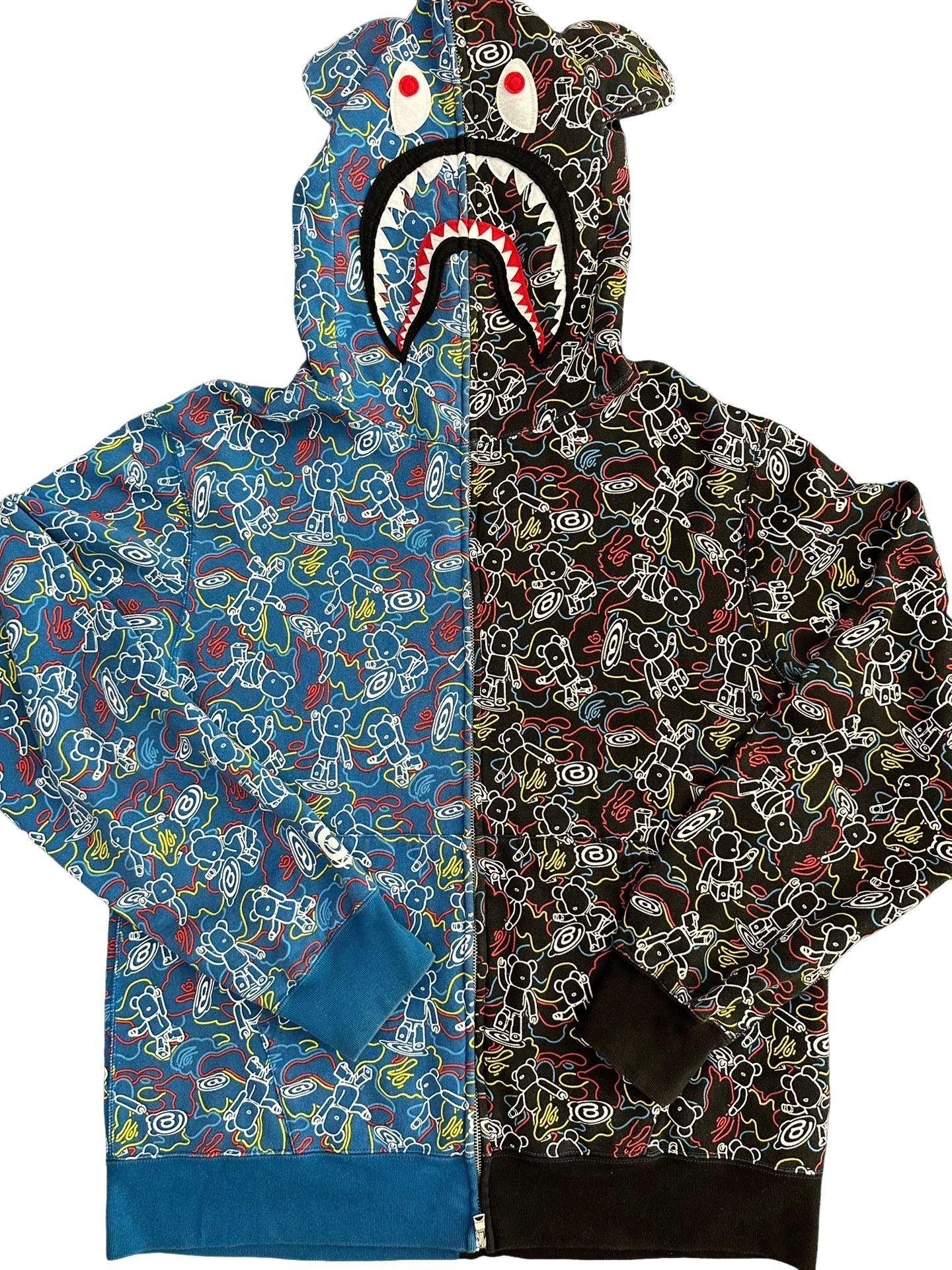 Bape A Bathing Ape x Medicom Toy Camo Shark Hoodie Size 2XL Size US XXL / EU 58 / 5 - 1 Thumbnail