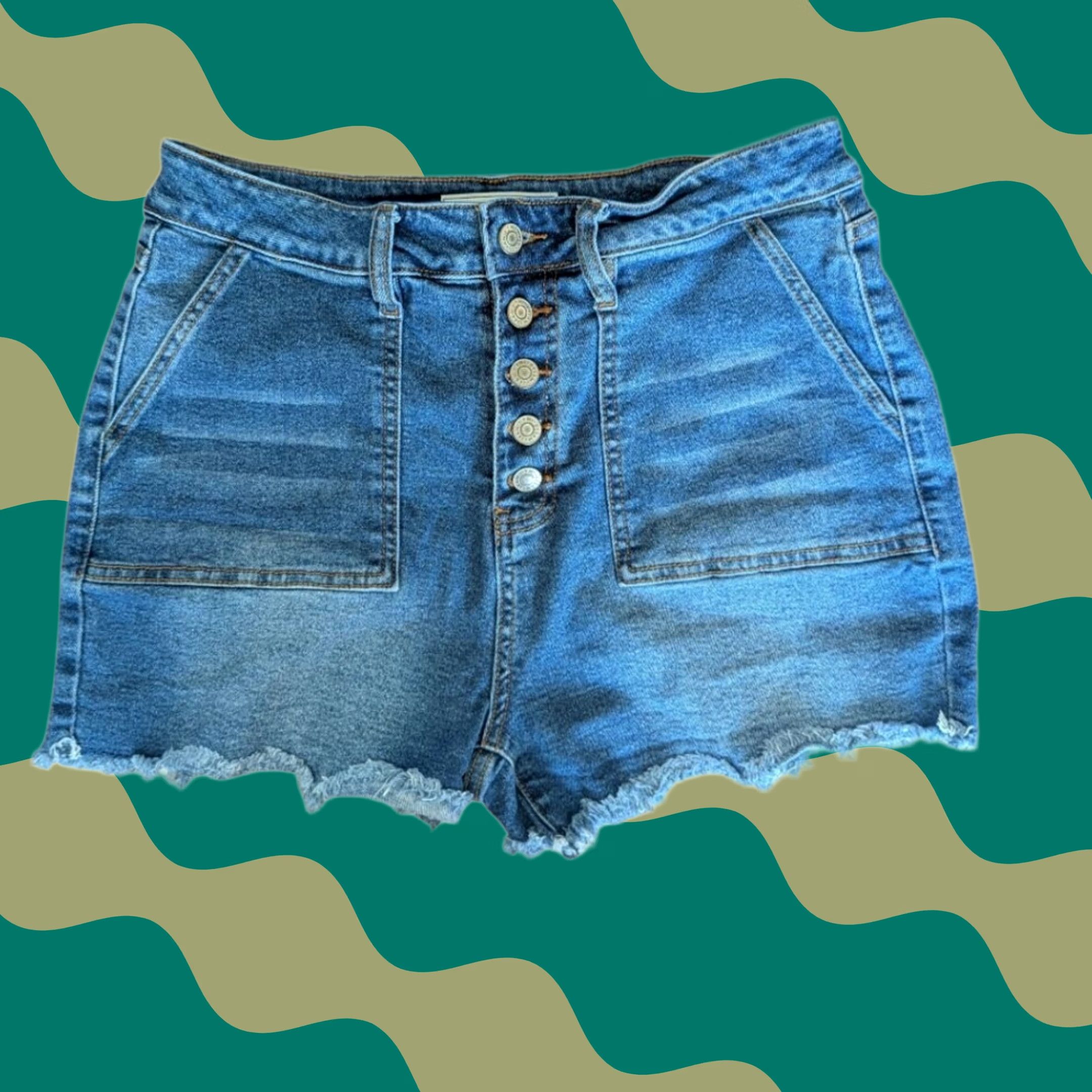 Vintage YMI Dream Denim High Rise Button Fly Raw Hem Shorts Size 13/31 Medium Wash EUC Womens Shorts Size 34" / US 12 / IT 48 - 1 Thumbnail