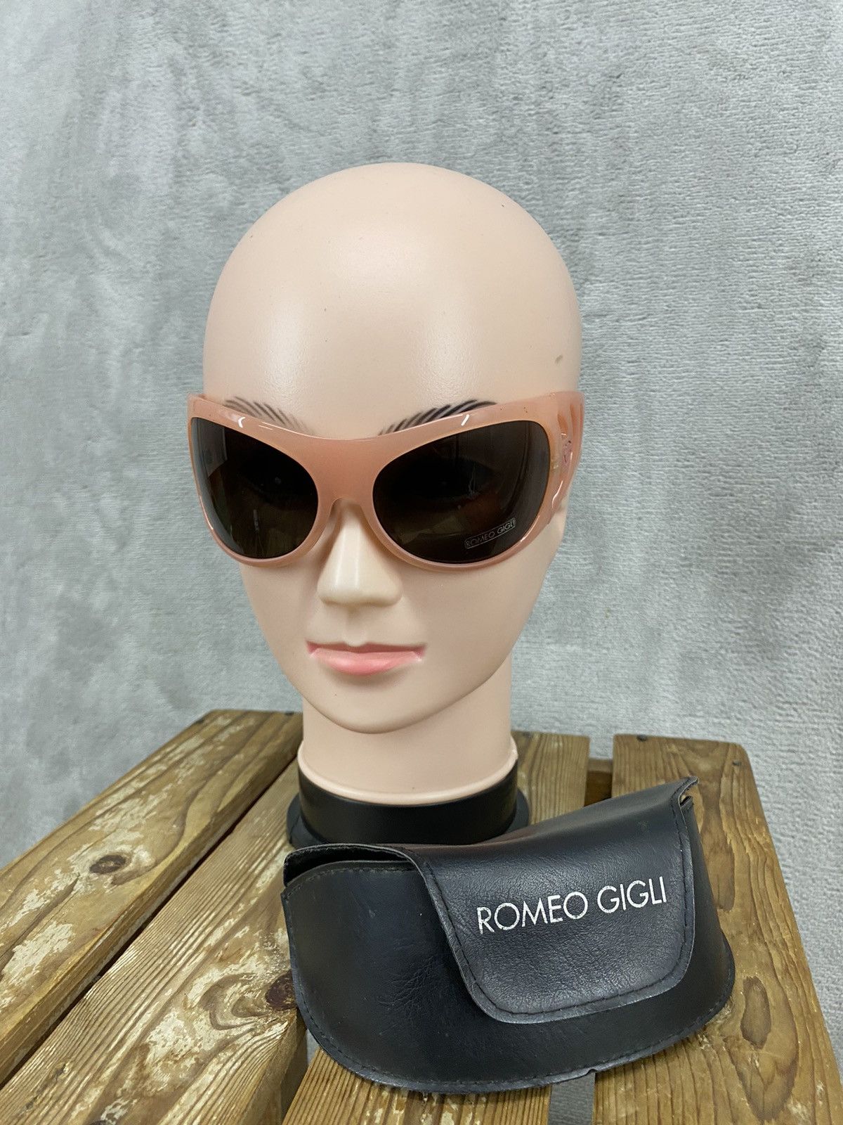 Romeo Gigile RG66805 Vintage Women Sunglesses ‘New Old Stock