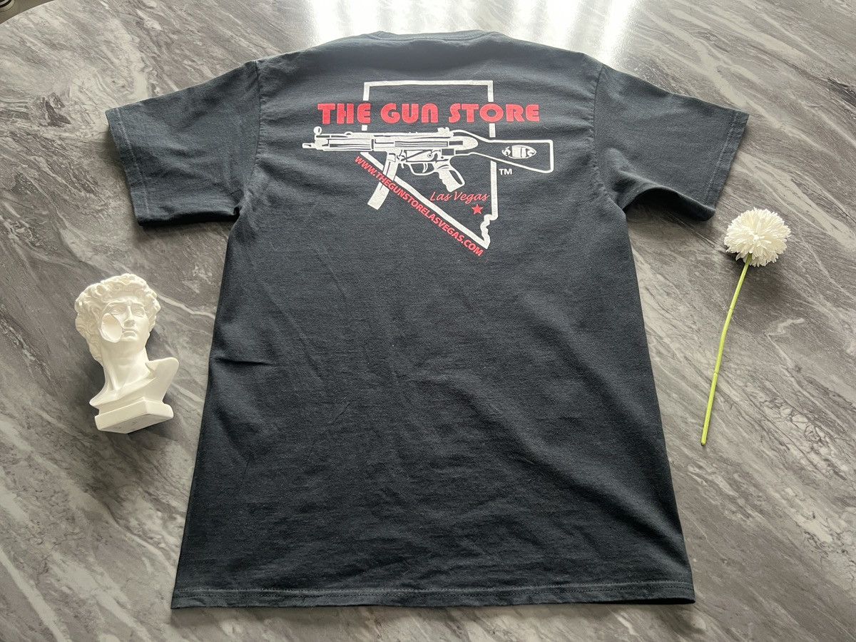Vintage The Gun Store : Las Vegas MP5 Size US M / EU 48-50 / 2 - 5 Thumbnail