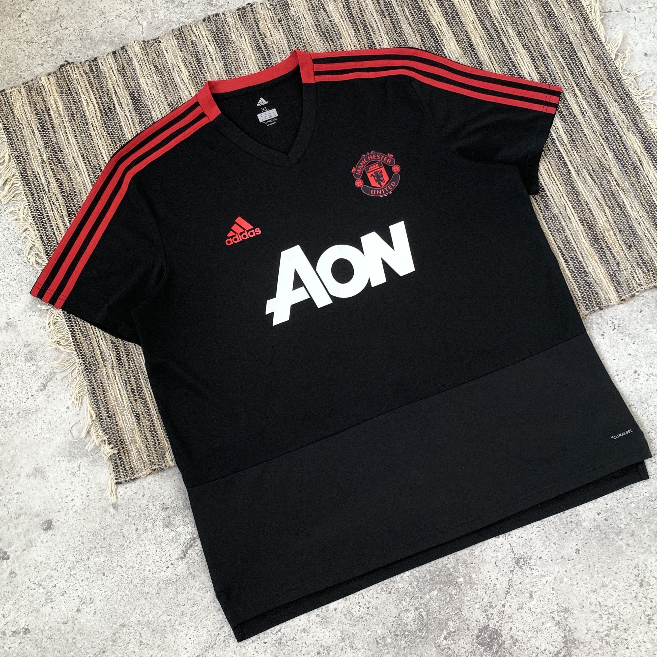 Adidas Adidas Manchester United Aon Graphic Black Jersey Tee Shirt Size US XL / EU 56 / 4 - 3 Thumbnail