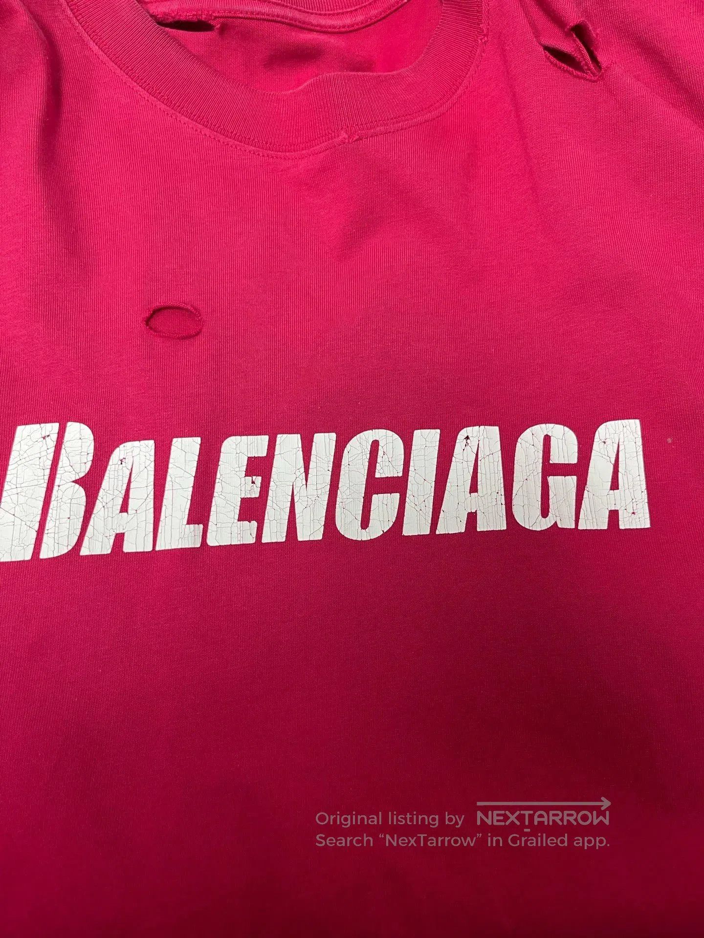 Balenciaga Balenciaga Men's Red Distressed Logo T-shirt. Size US S / EU 44-46 / 1 - 3 Thumbnail