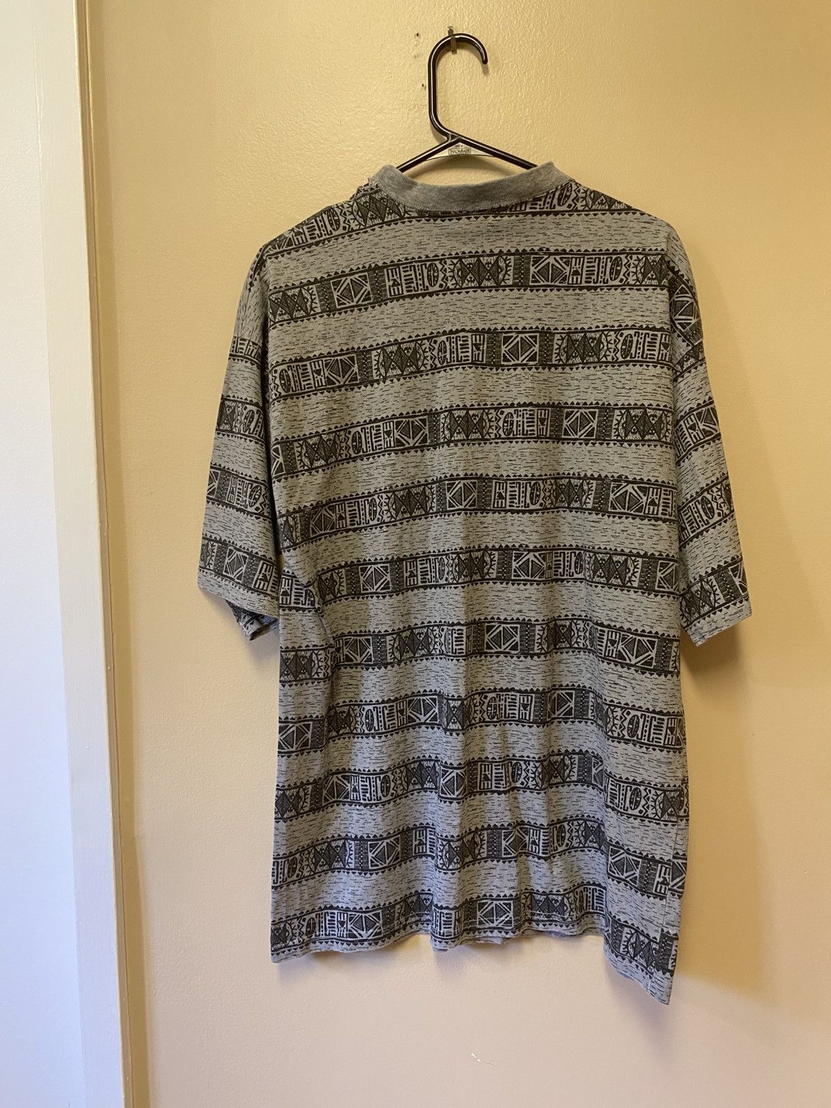 Vintage 34th Street Tribal Skater T-Shirt Size US L / EU 52-54 / 3 - 2 Thumbnail