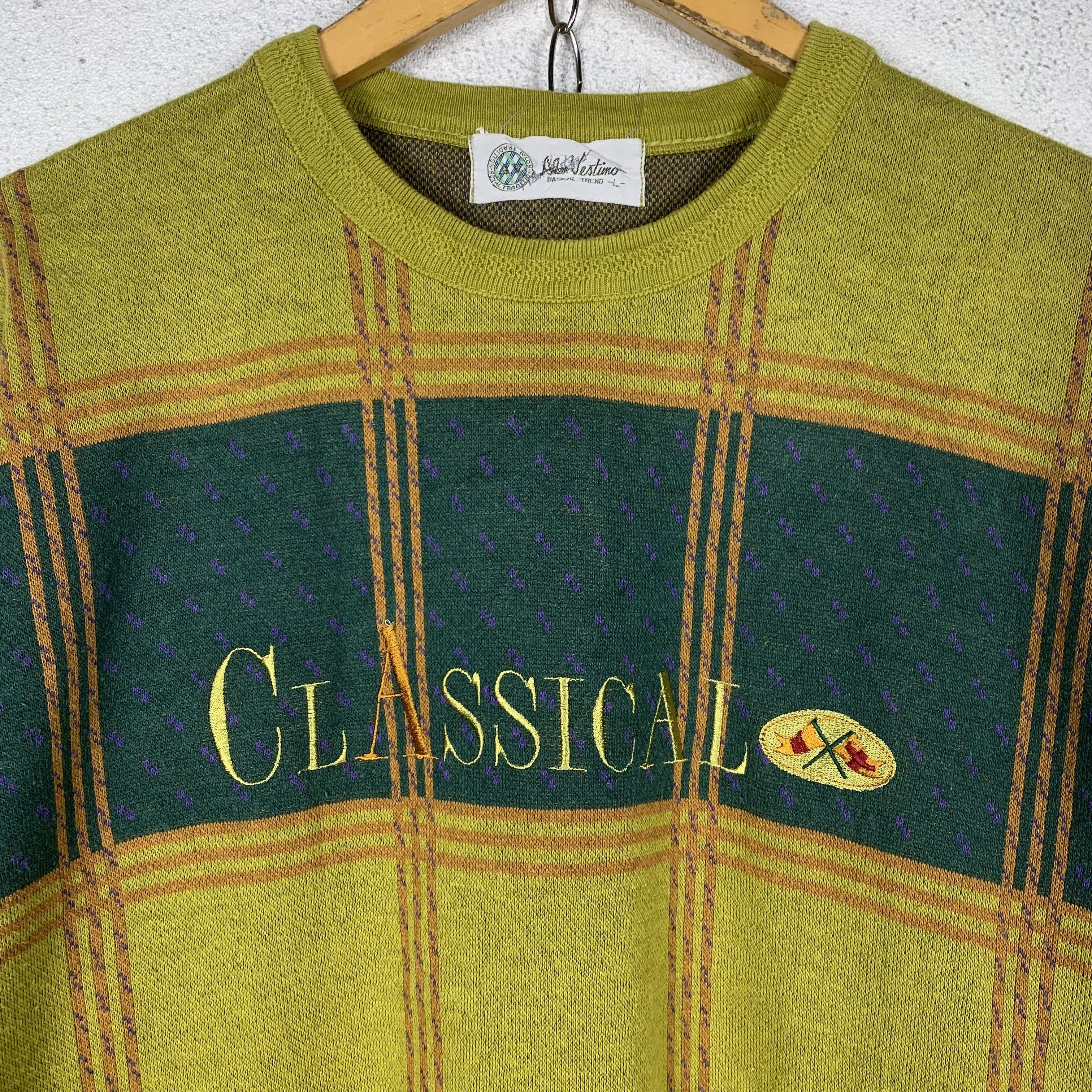 Vintage Vintage Alen Vestimo Classical Sweatshirt Jumper Size US S / EU 44-46 / 1 - 3 Thumbnail