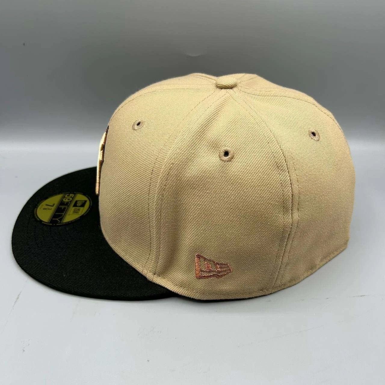 New Era New York Yankees Hat Men 7 3/8 Beige Black MLB Fitted Cap Size ONE SIZE - 5 Thumbnail
