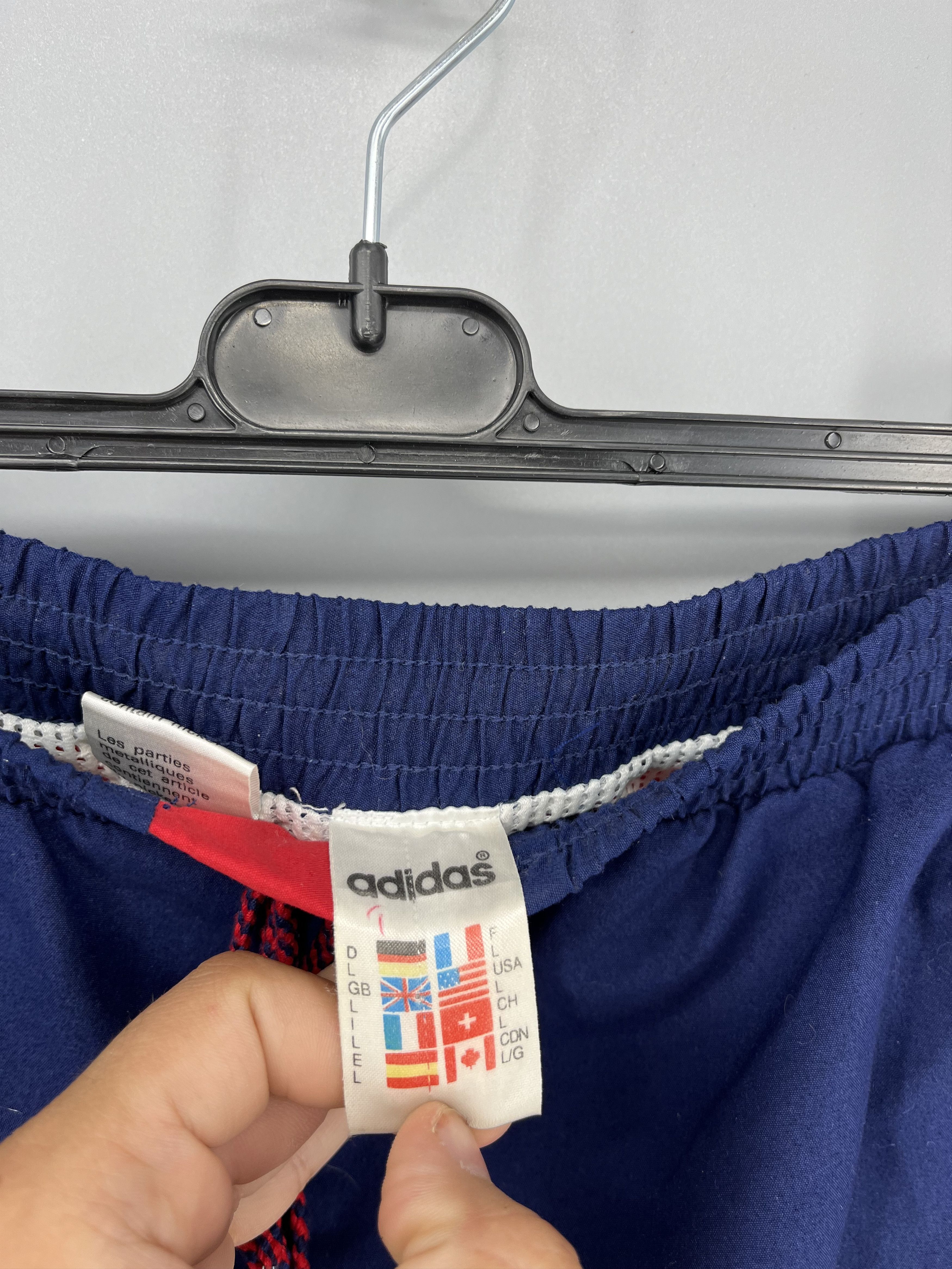 Adidas × Vintage Vintage Y2K Adidas mini logo shorts streetwear Style Size US 34 / EU 50 - 6 Thumbnail