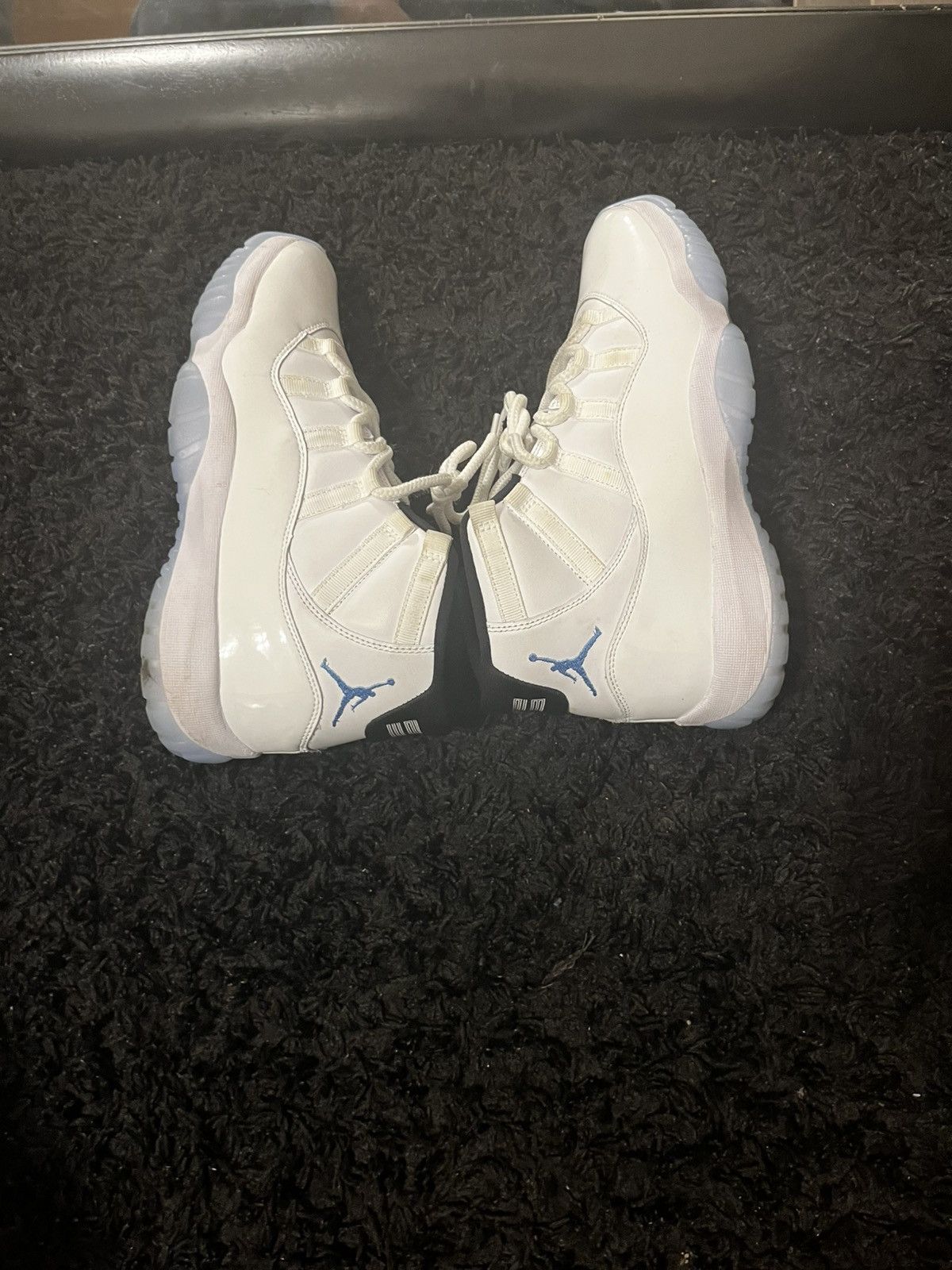 Jordan Brand Jordan 11 Size US 9 / EU 42 - 2 Thumbnail