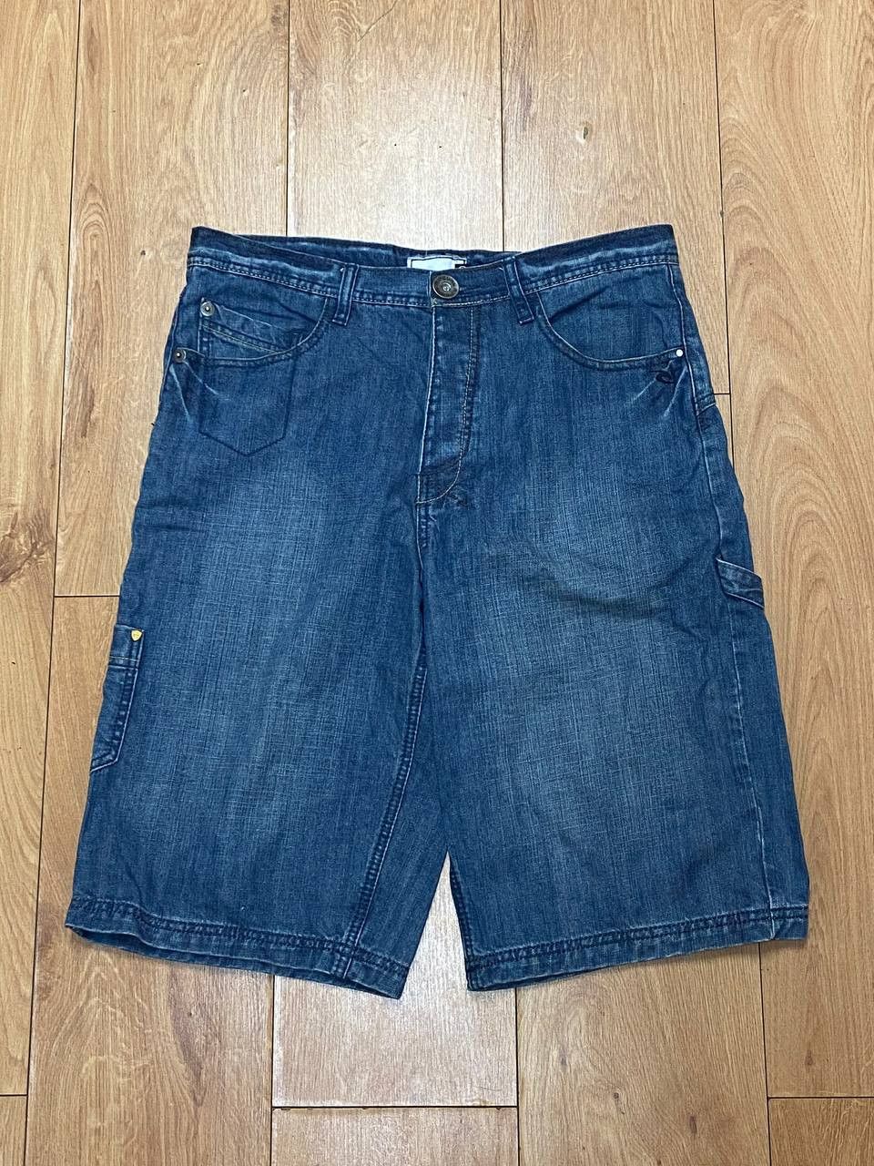 Rip Curl 🩳Rip Curl Surf – Streetwear Vibes 🩳 Size US 33 - 2 Thumbnail