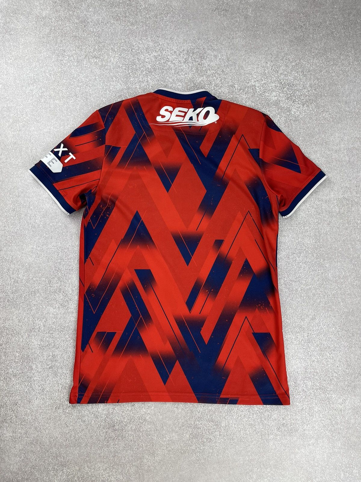 Other Glasgow Rangers Castore 2023/24 Soccer Jersey Football Shirt Size US S / EU 44-46 / 1 - 8 Thumbnail