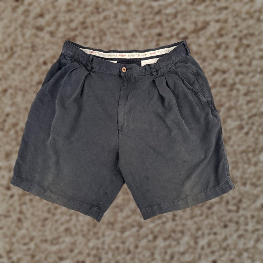 Tommy Bahama Tommy Bahama Shorts Men 36 Black Bermuda Pleated 100% Silk Beach Vacation 36x9 Size US 36 / EU 52 - 1 Thumbnail