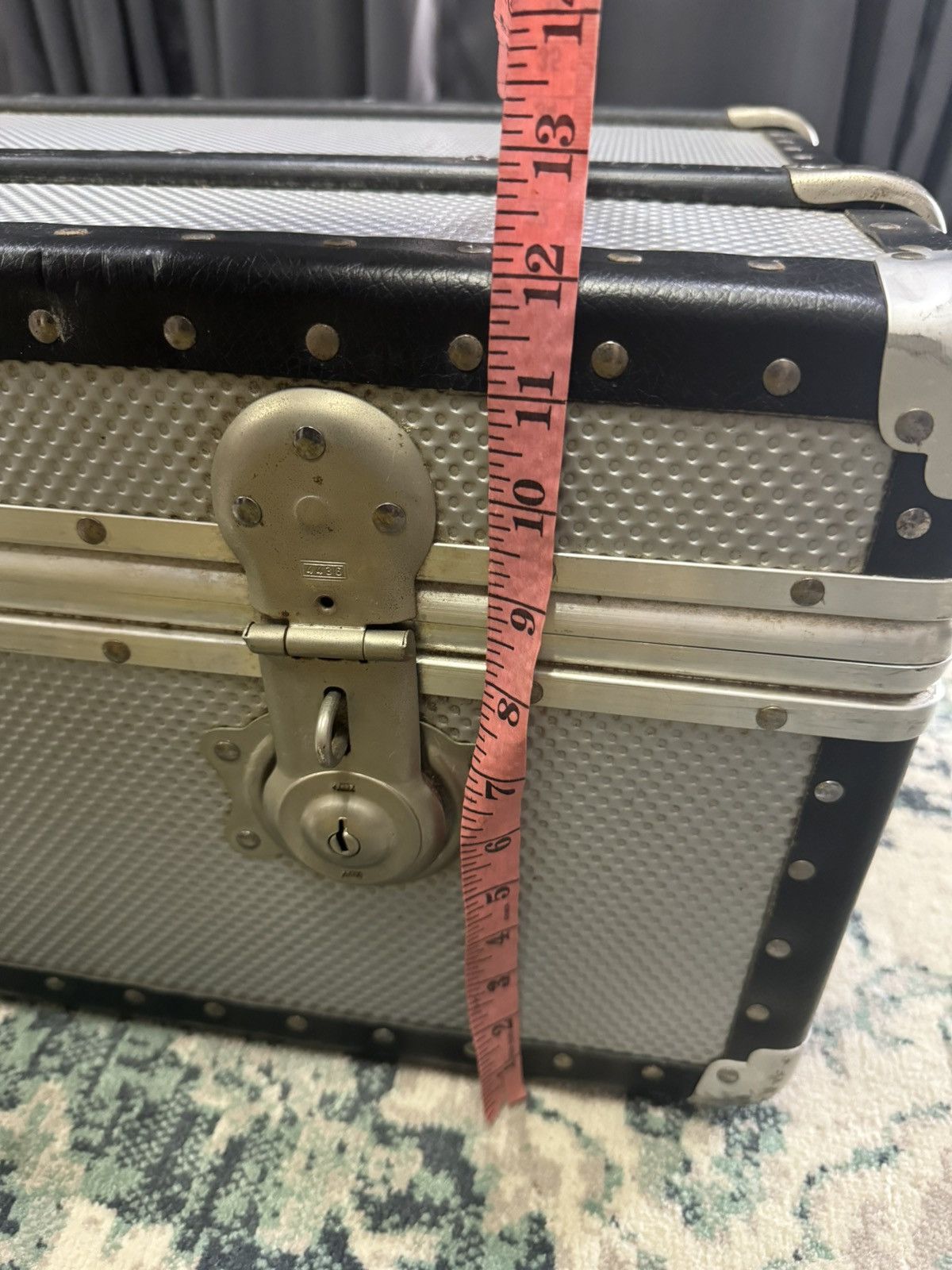 Rimowa 1950s 2 WHEELERS GIGANTIC RIMOWA ALUMINIUM CASE TRAVEL BAG Size ONE SIZE - 19 Thumbnail