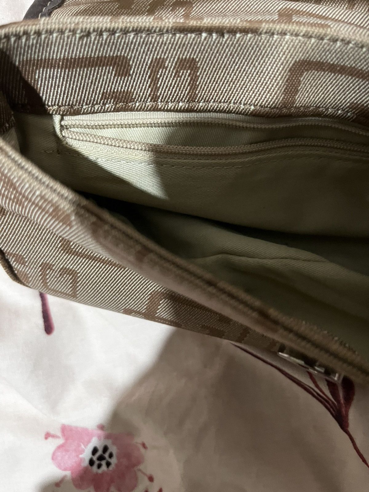 Guess GUESS brown monogram bag Size ONE SIZE - 4 Thumbnail